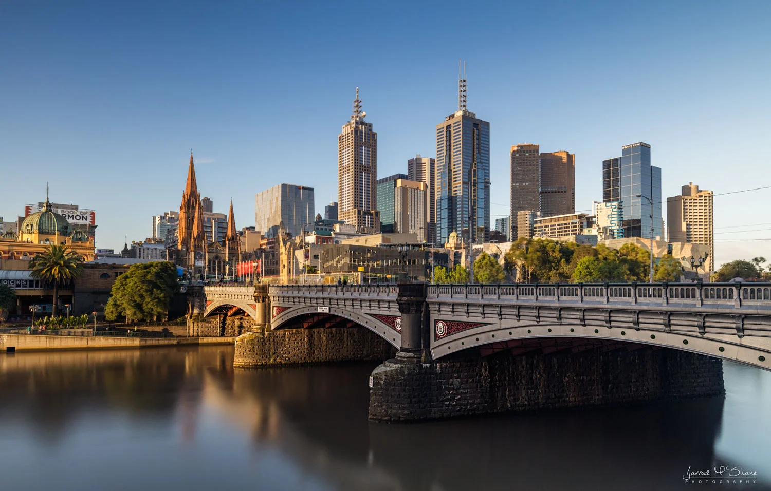Sunset over Melbourne from Southbank