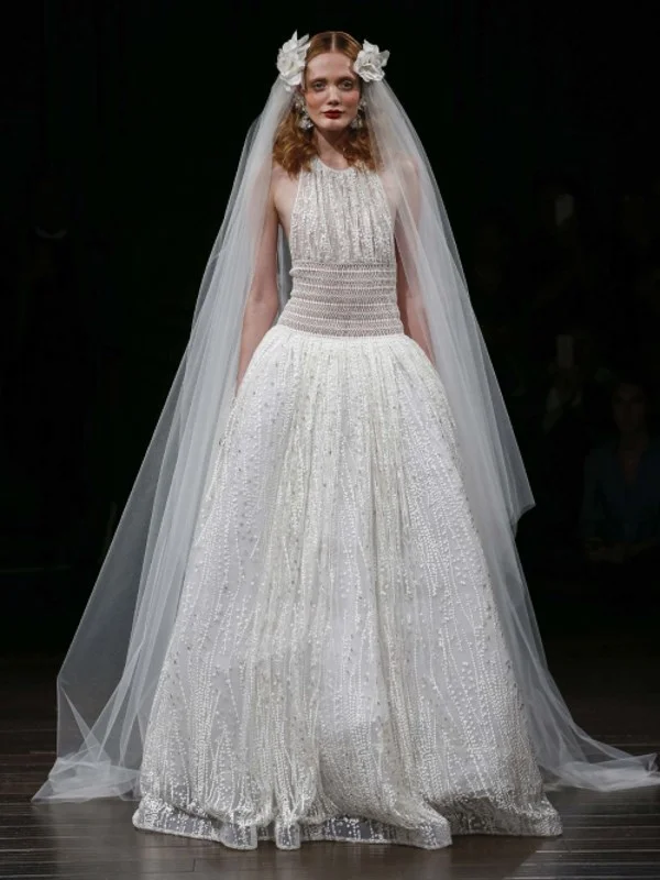 Naeem Khan Niagra gown available from Helen Rodrigues .