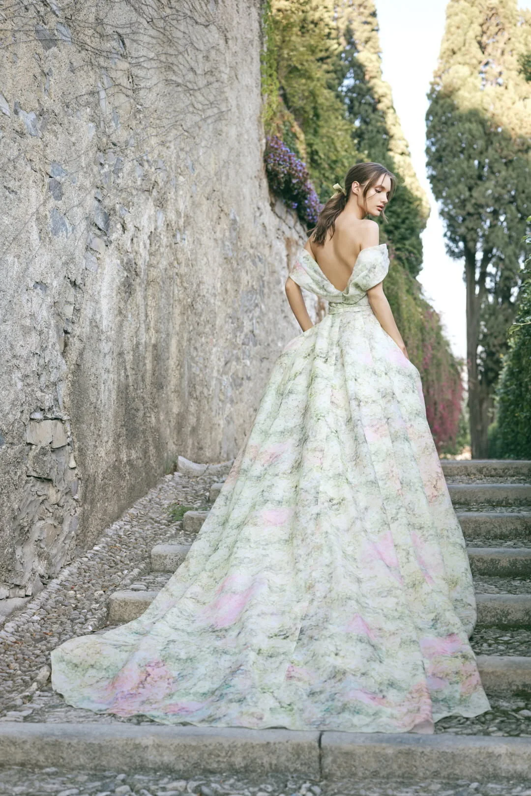 monique-lhuillier-hydrangea.jpg