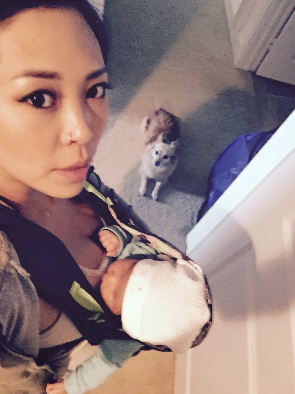 MAKEUP ARTIST. MOM OF 3 (2 human babies, 1 canine).