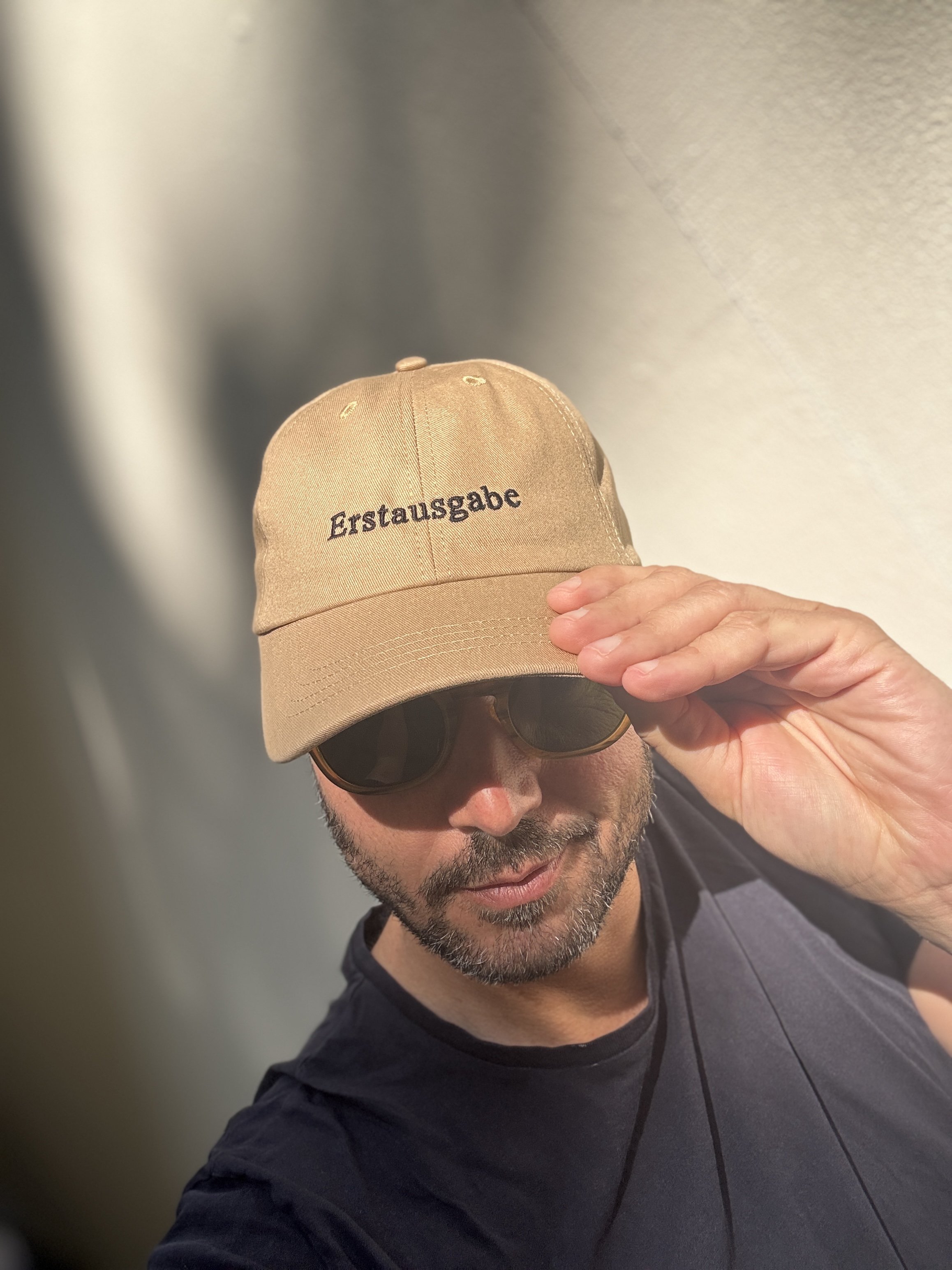 Volker Renner Erstausgabe Cap.jpg