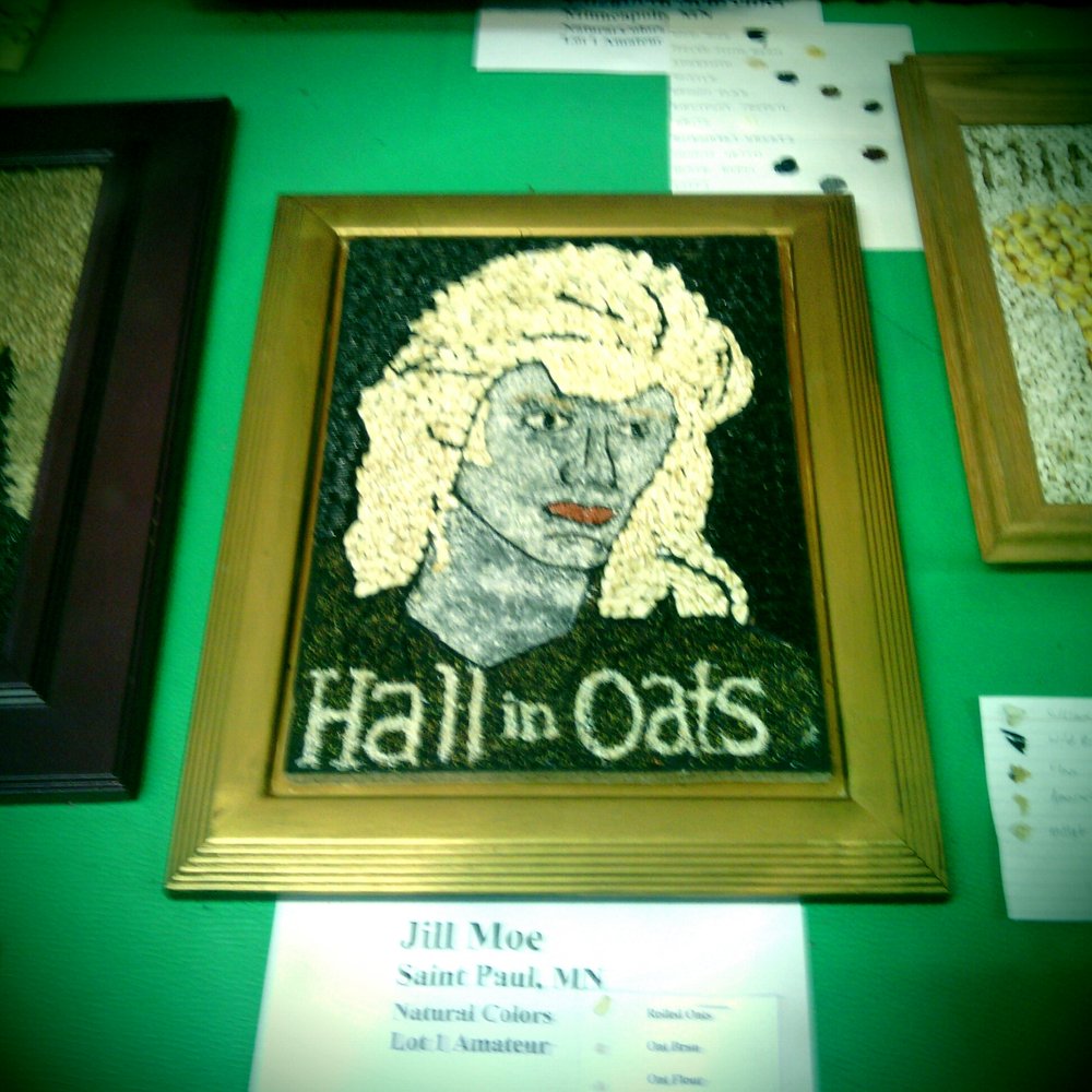 Hall and Oates shot_1441308003772.jpg