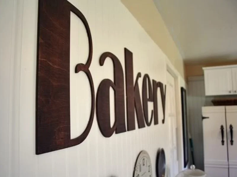 bakery_stained_wood_letters_800_x_600.jpg