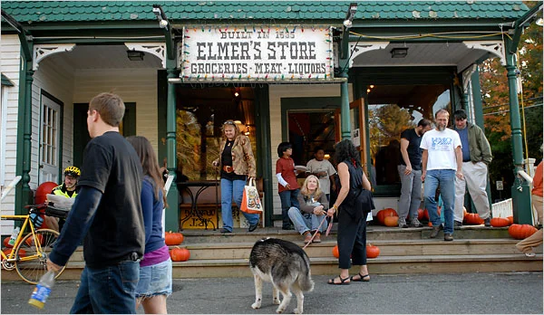 Gilmore Girls fans, let it be known that Luke’s Diner exists: Elmer’s Store , a general store/delicious breakfast joint, in Ashfield, MA, is nearly spooky. And totally delicious. I am going there this weekend and I can’t wait!