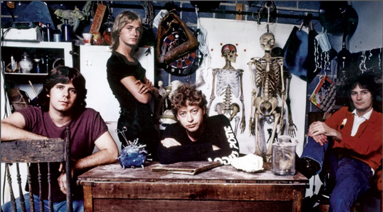 House on Sorority Row 4 out of 5 doctors.jpg