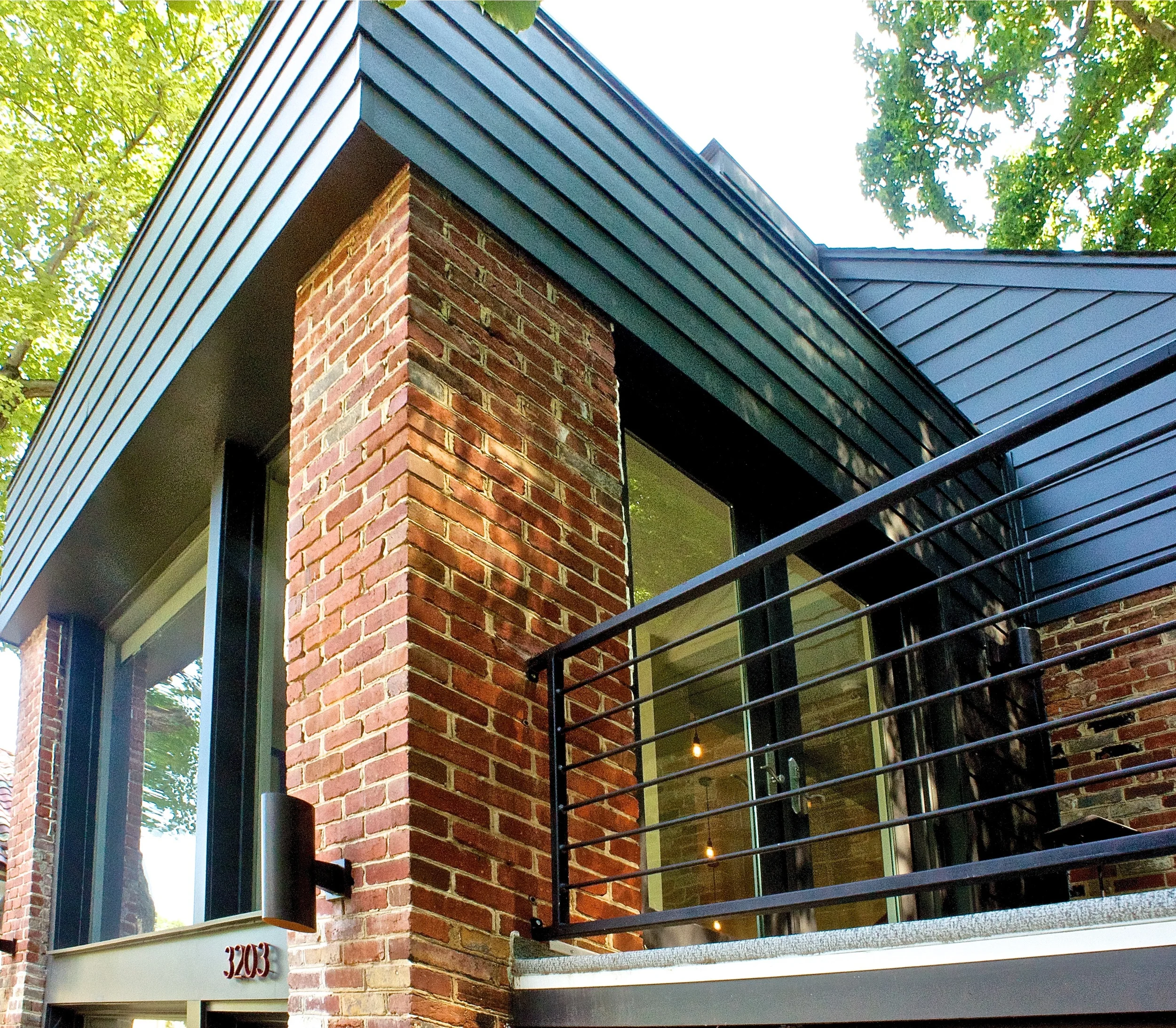  DETAIL EXISTING BRICK WALL AND NEW CONSTRUCTION 