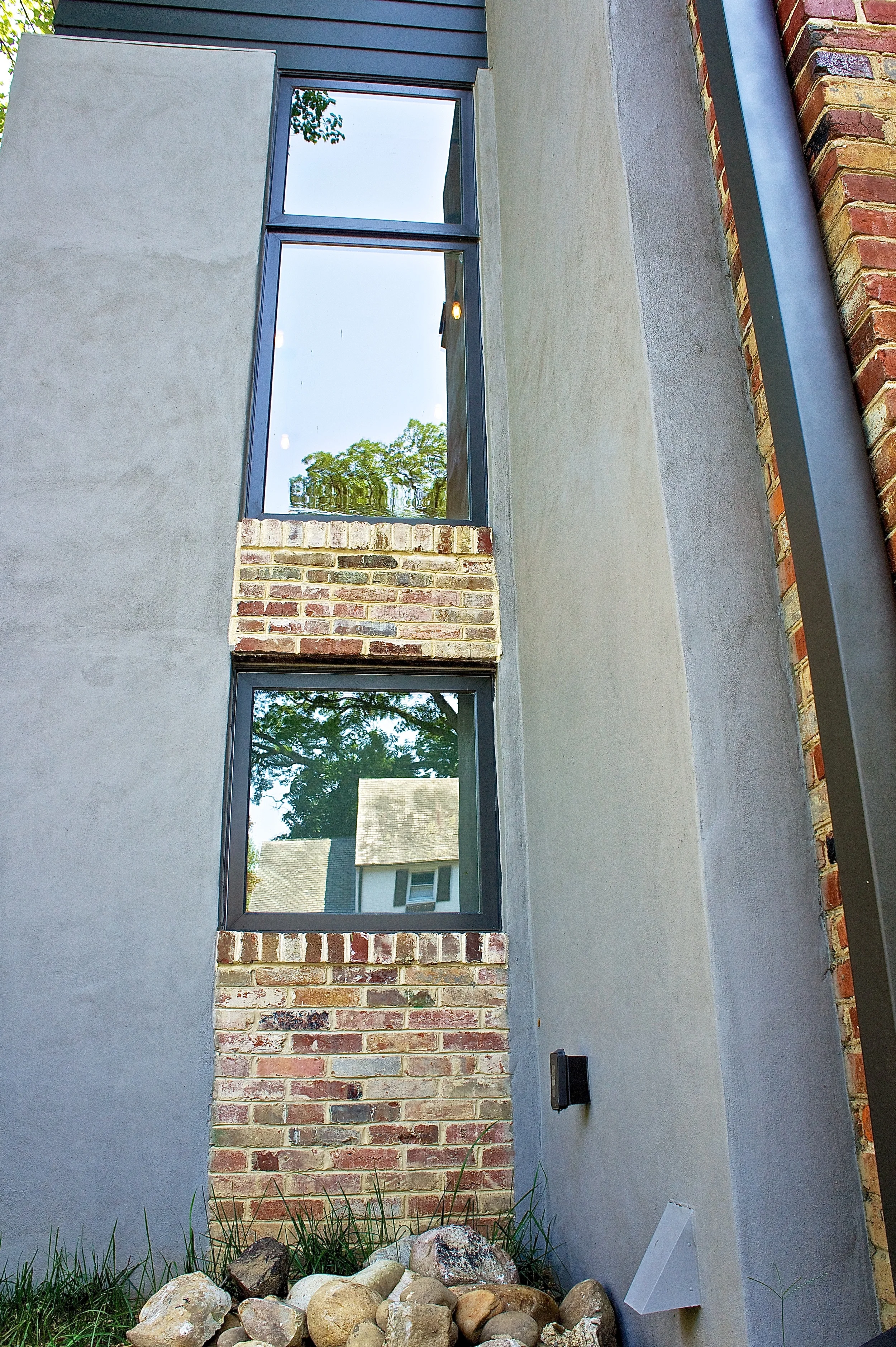 CORNER DETAIL ADDITION WALL AND EXISTING HOUSE BRICK WALL 