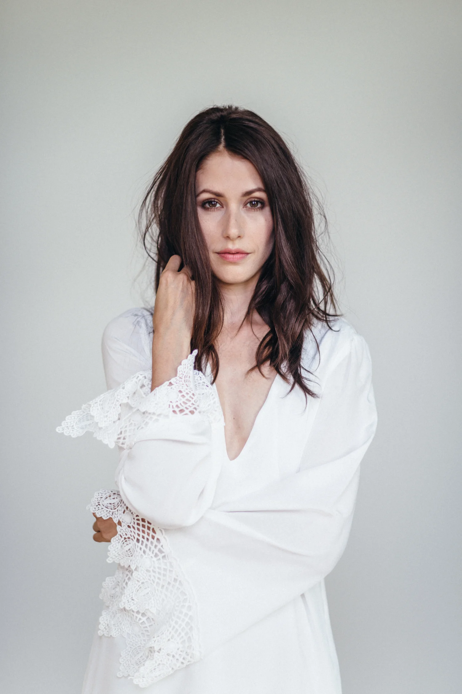 Amanda Crew