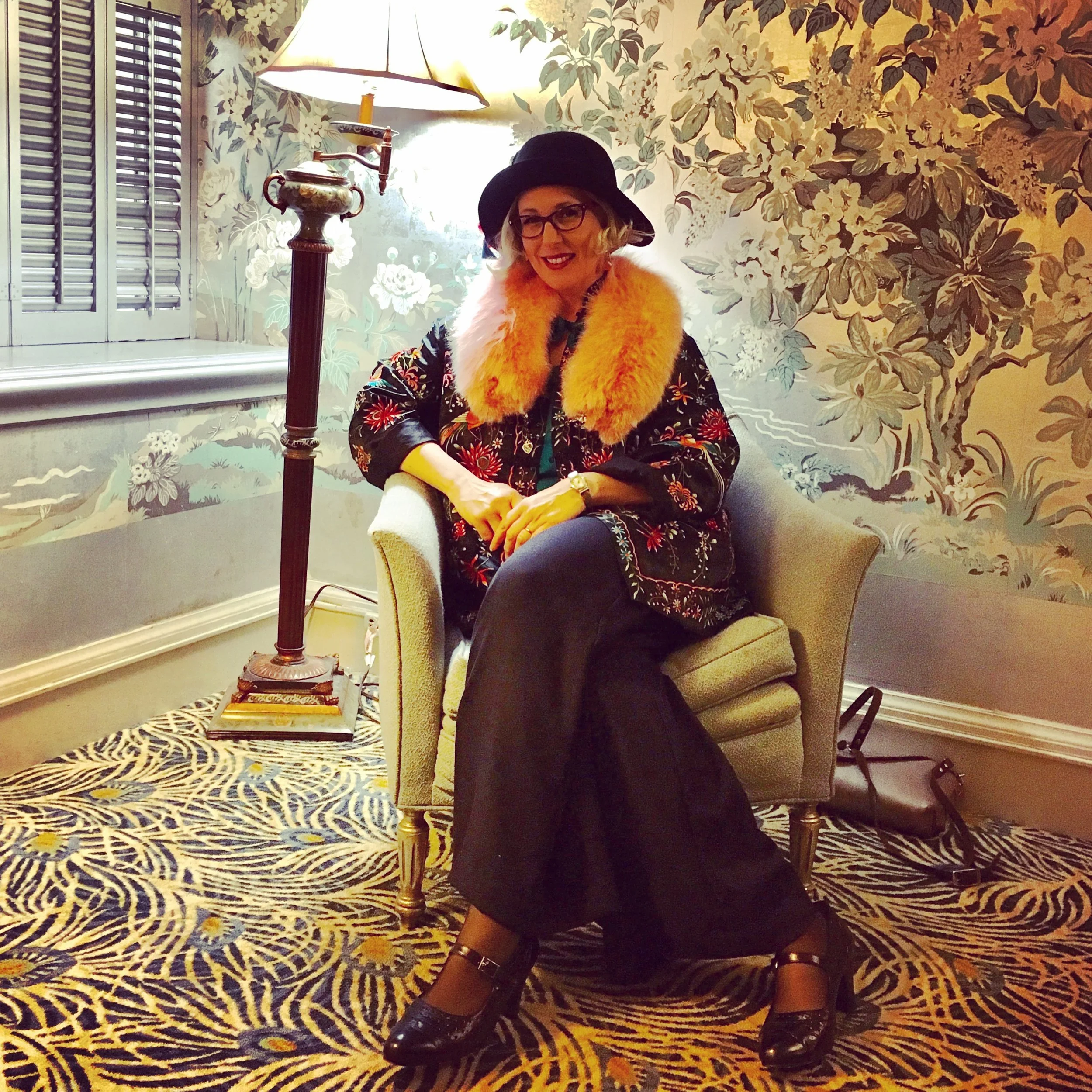 Here I am in the powder room at the Oakland Scottish Rite - The venue (not in the powder room of course) for the Girl's Inc. event.