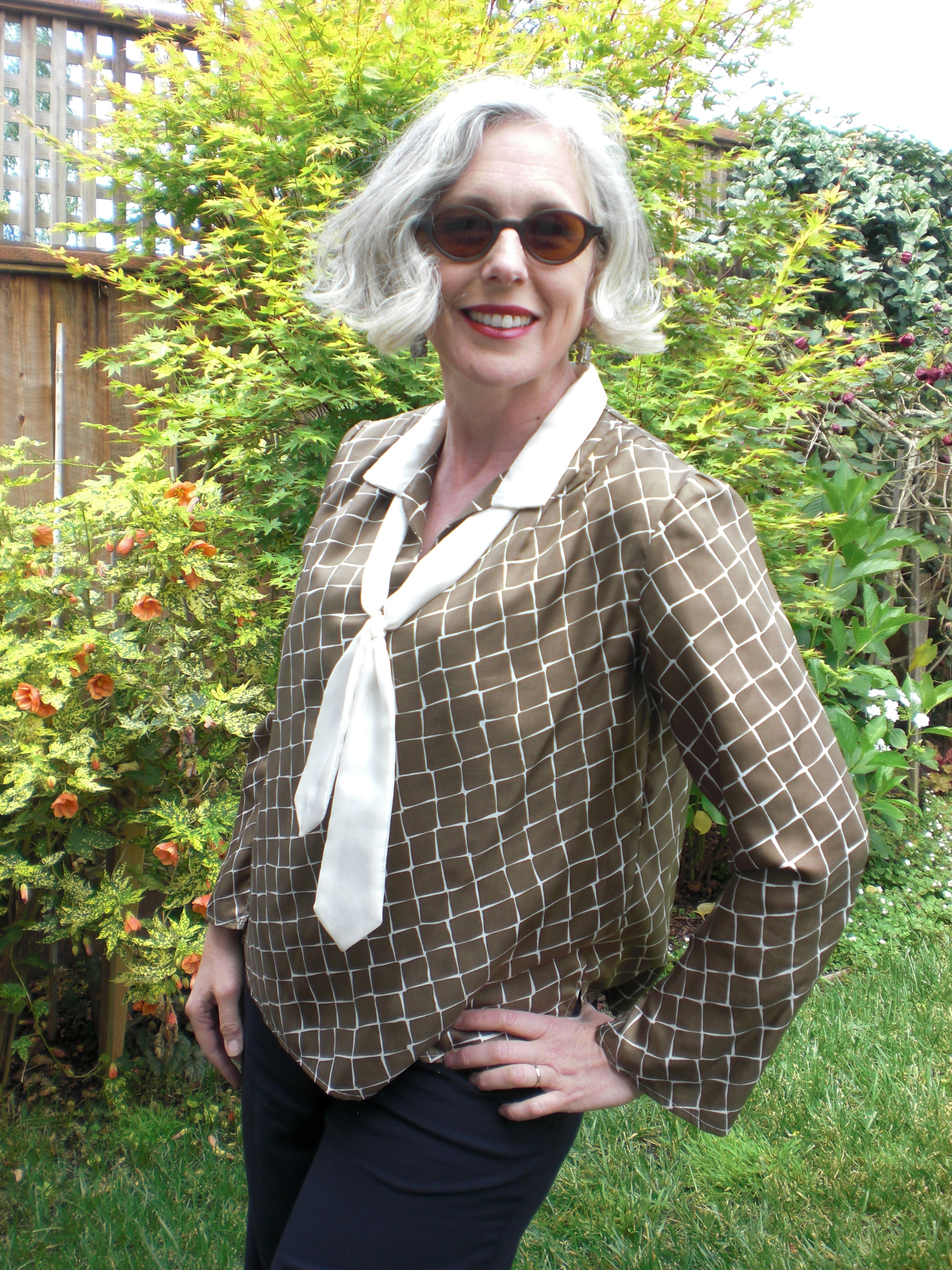 Finished blouse 2. another love but I need a skirt to coordinate, I think? Maybe something in off-white?