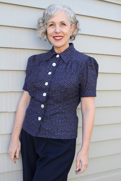 Sport Togs Blouse - Untucked