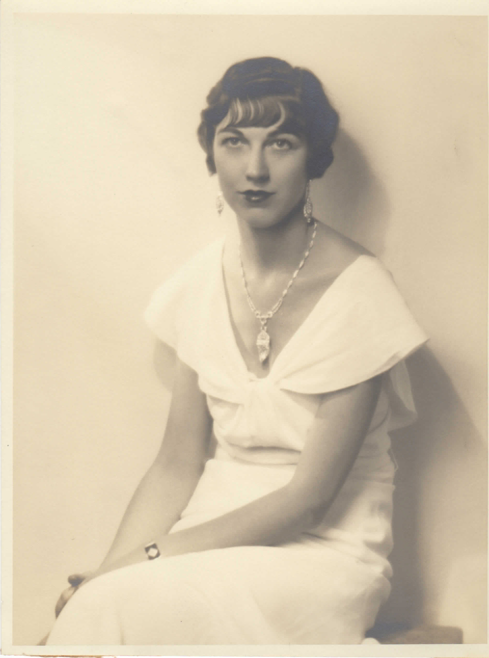 Frances Anna Heger 1920s.jpg