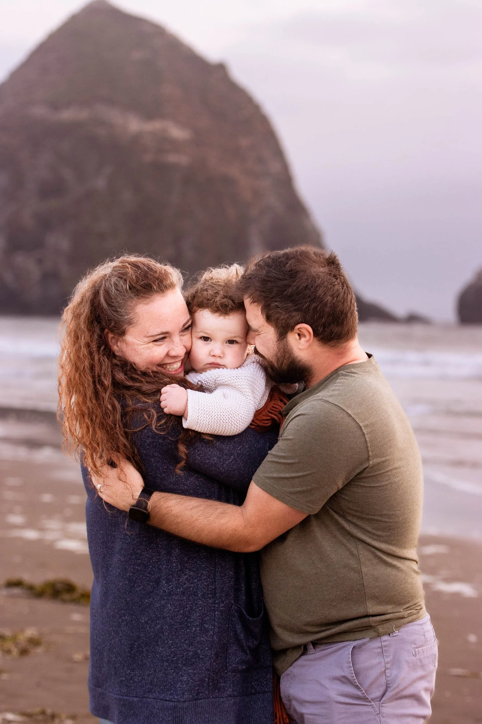Cannon Beach Lifestyle Family Photographer (3).JPG
