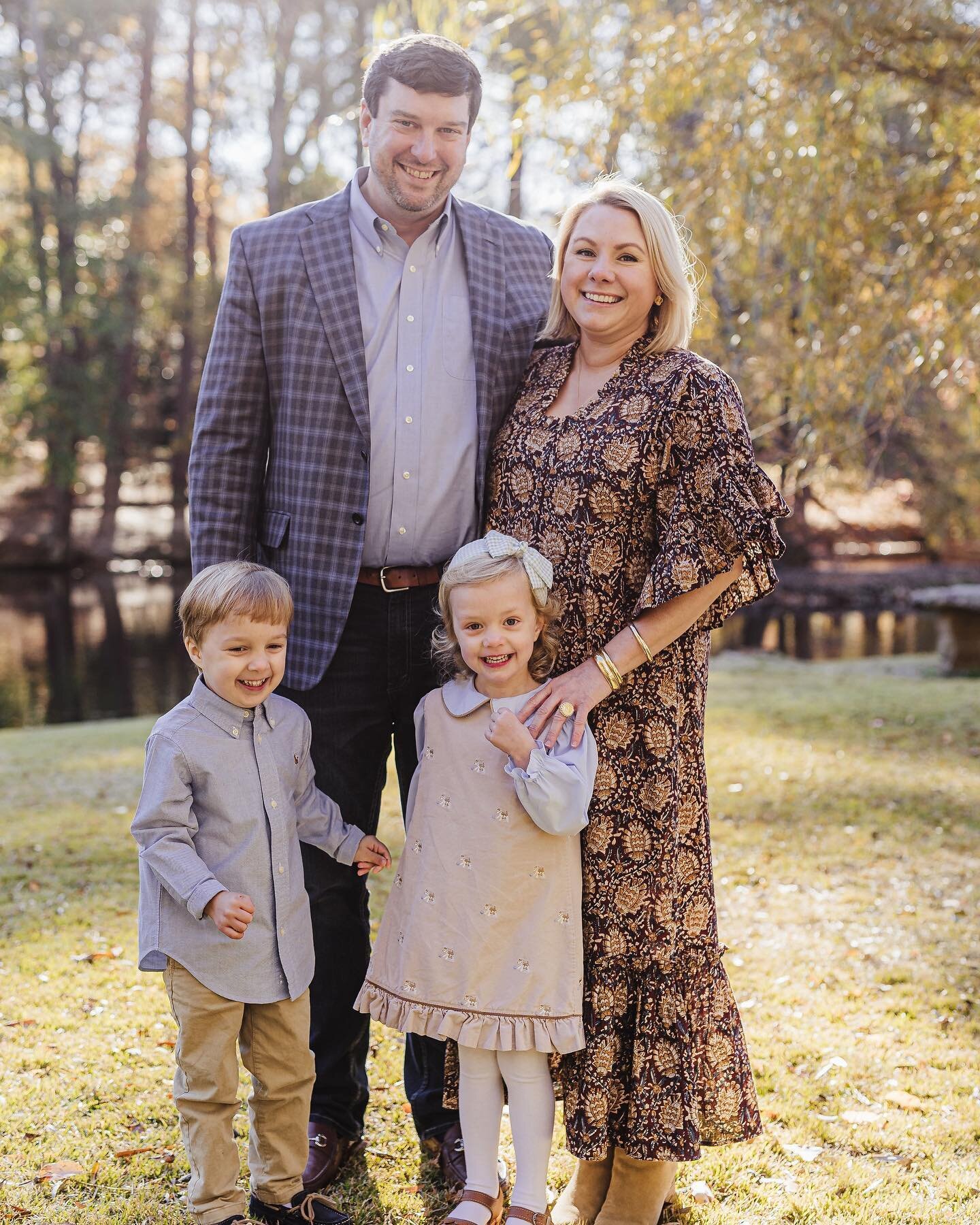 The biggest joy of what I do is seeing my wonderful families year after year. Getting to see the kiddos get bigger but with the same sweet smiles, laughs and hugs. I am so lucky to get to photograph every family and I&rsquo;m so thankful that you&rsq