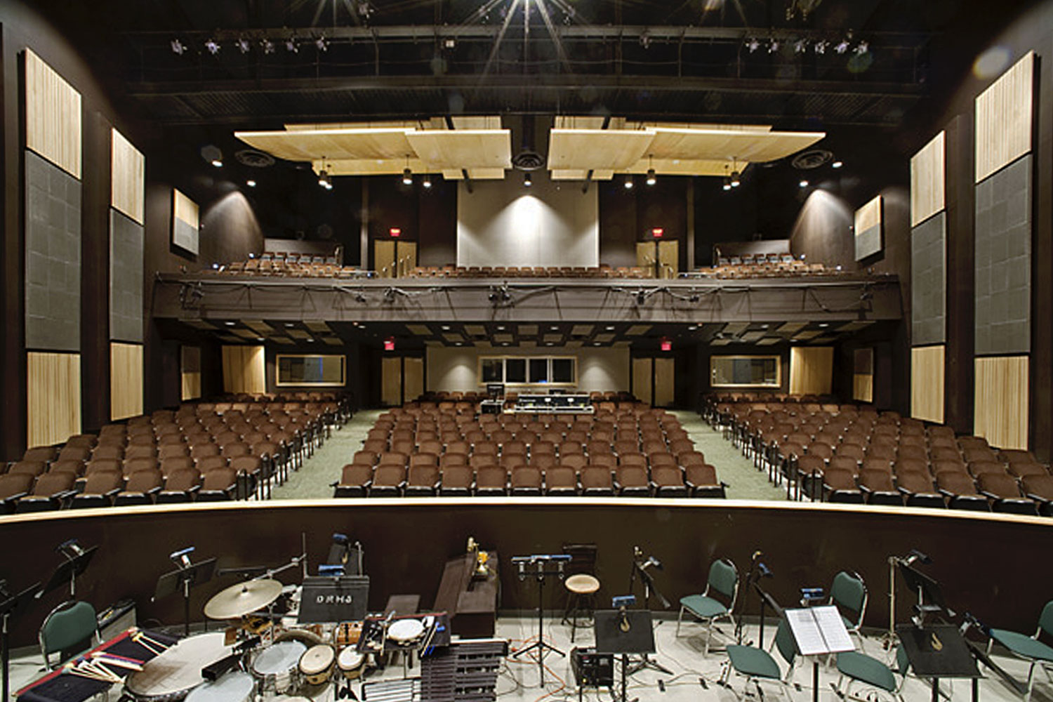 wsdg_husson-university_gracie-theater_theater-3_WEB.jpg