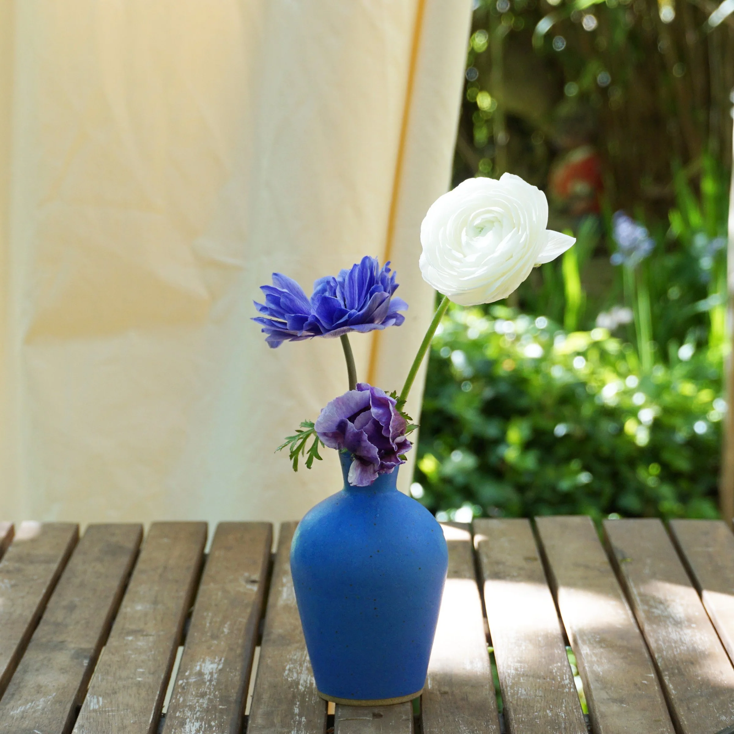 amphora bud_cobalt.jpg