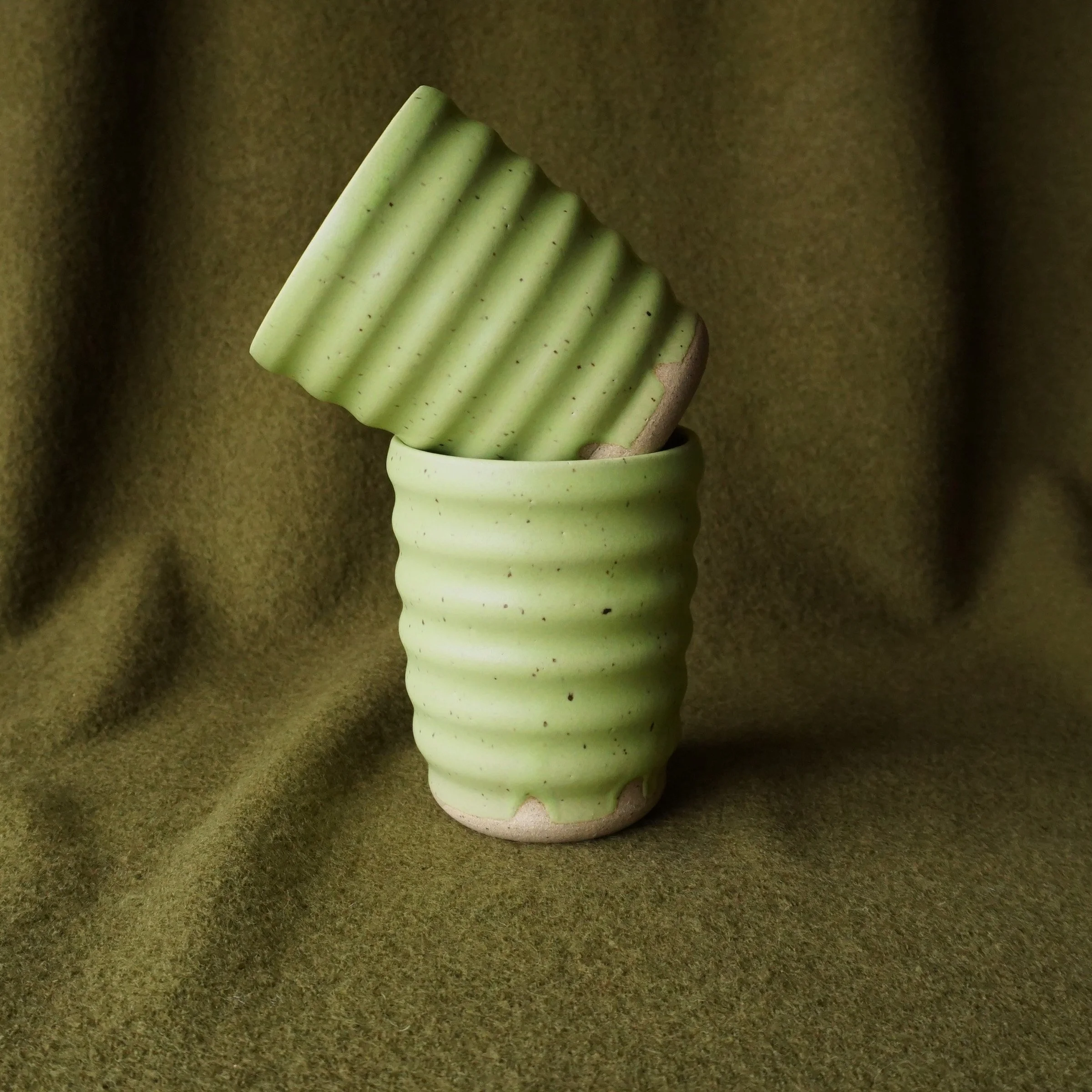 wave cup_honeydew_2.jpg