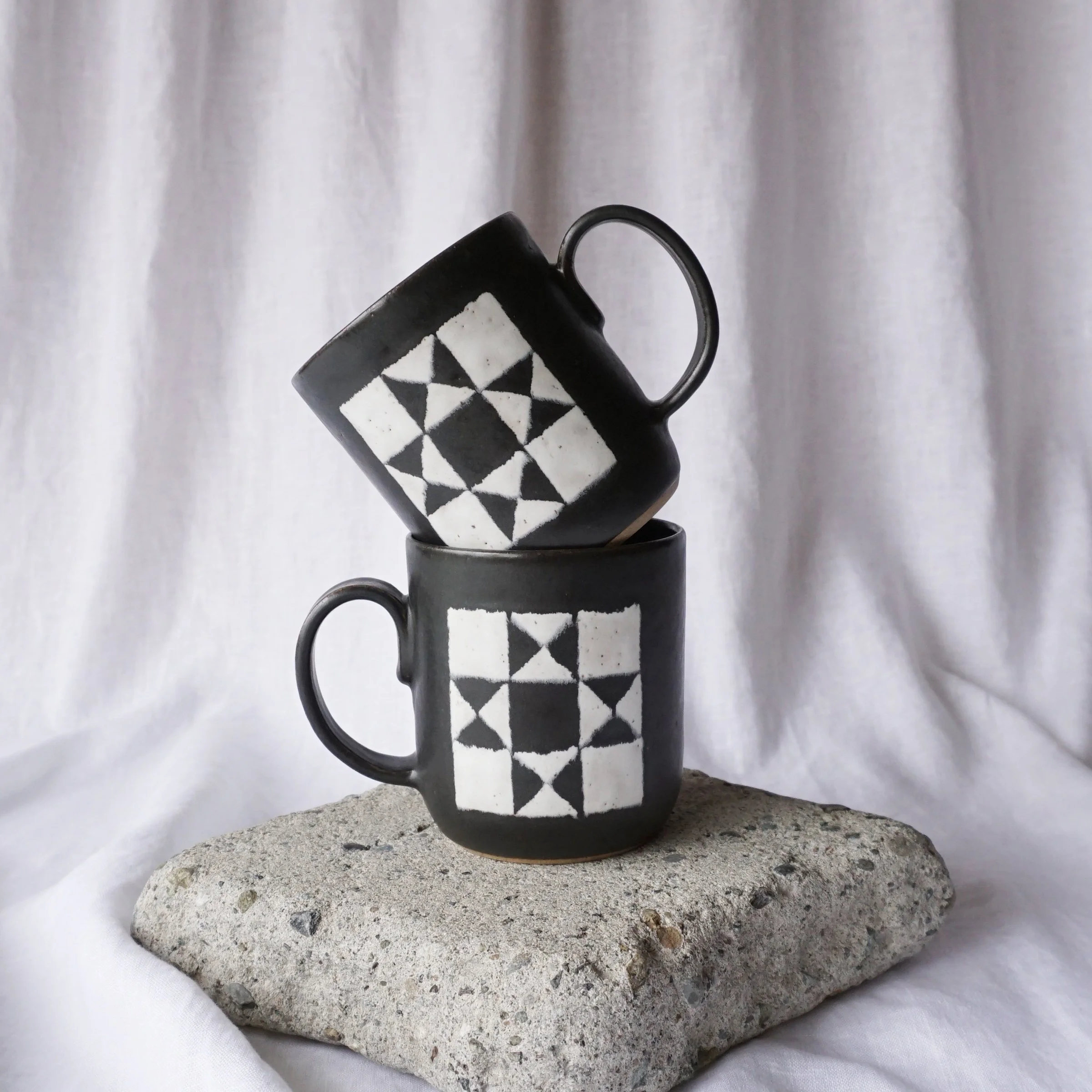 classic mug_quilt-b&w_1.jpg