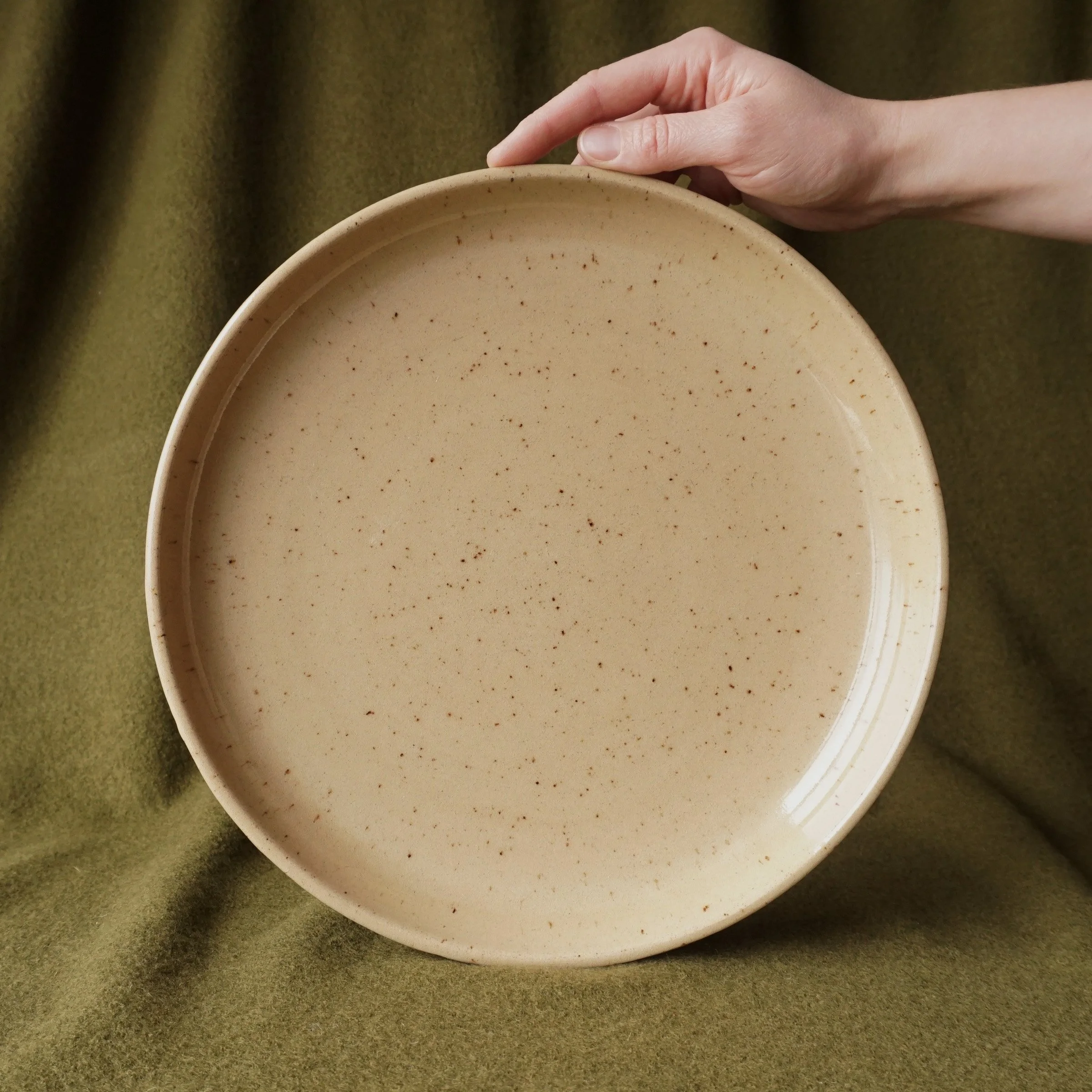 serving plate_natural_1.jpg