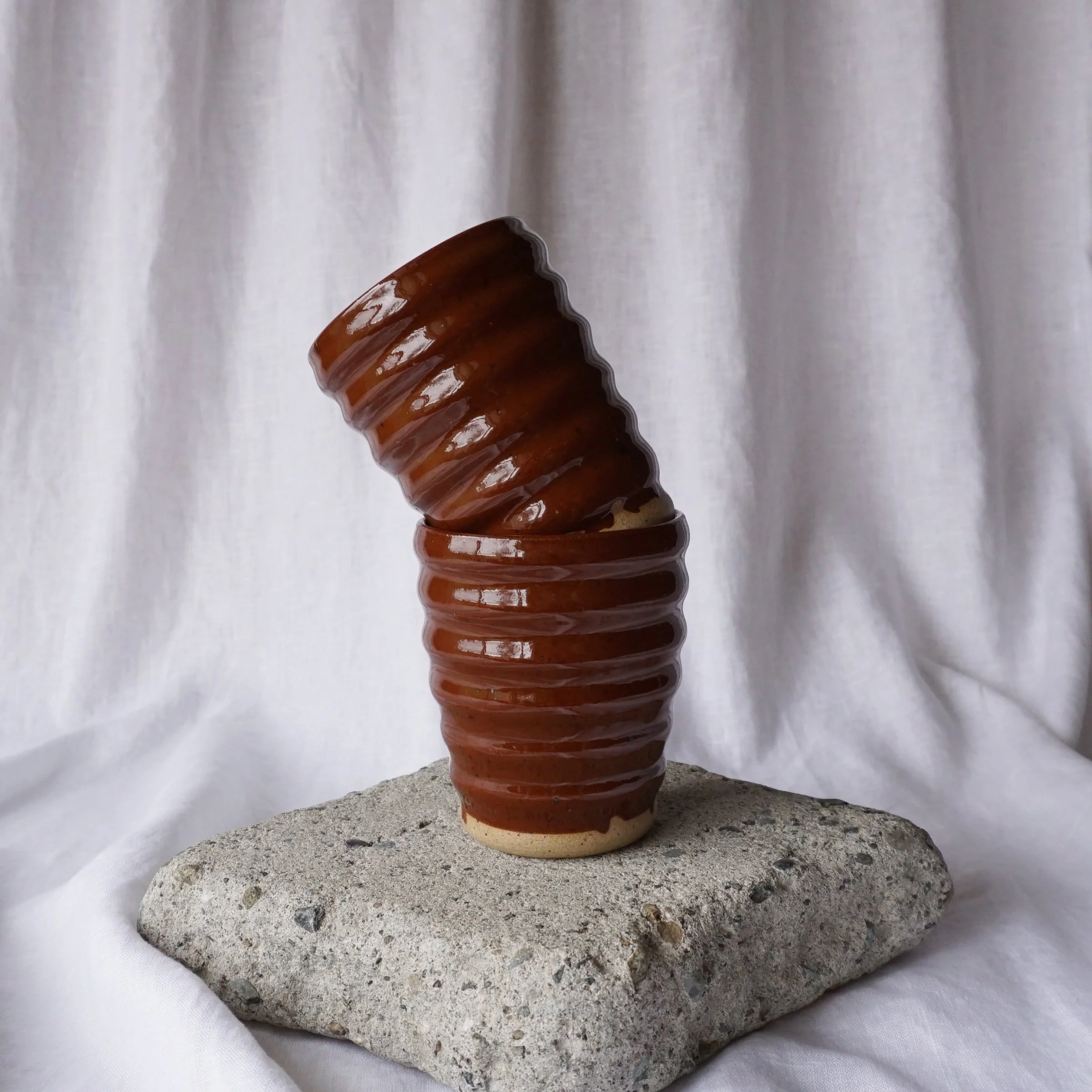 wave cup_hazelnut_1.jpg