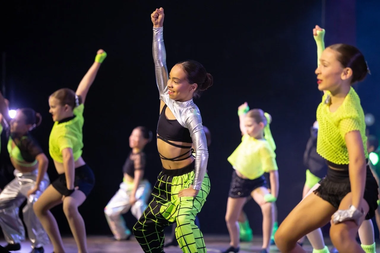 ActionDance-3775 Large.jpeg