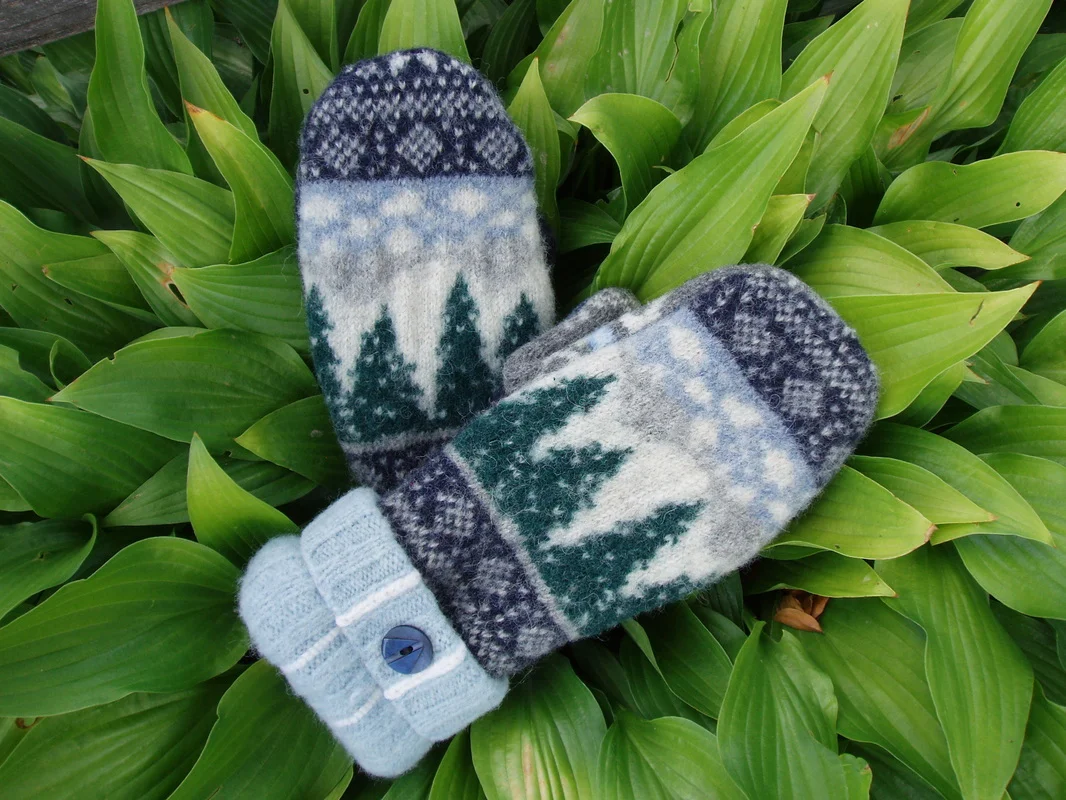 Image by Wool'ie Mittens