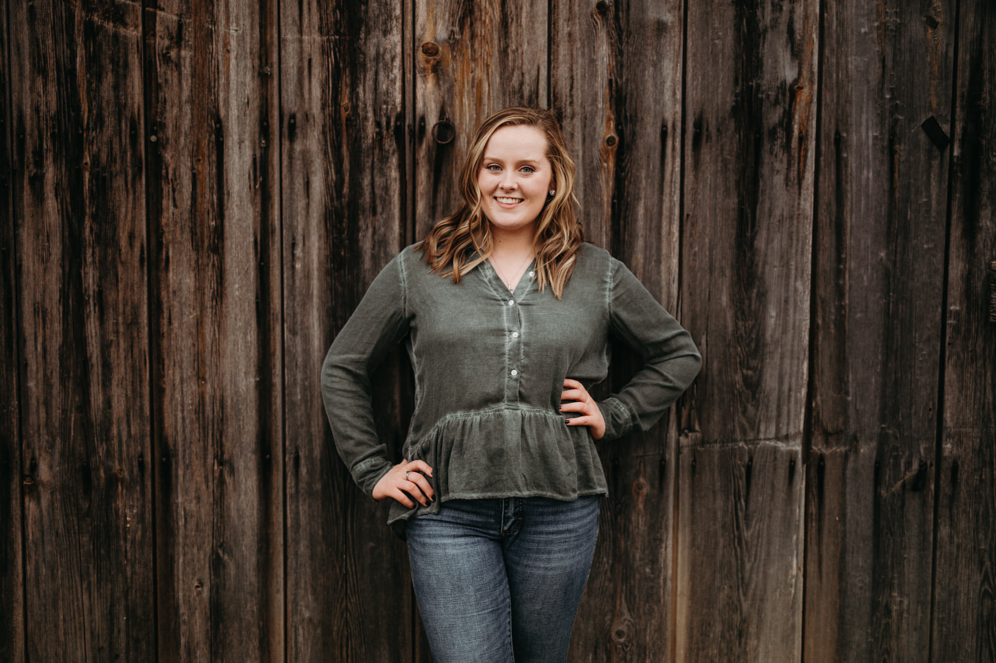 Shelby-2020-Senior-20.jpg