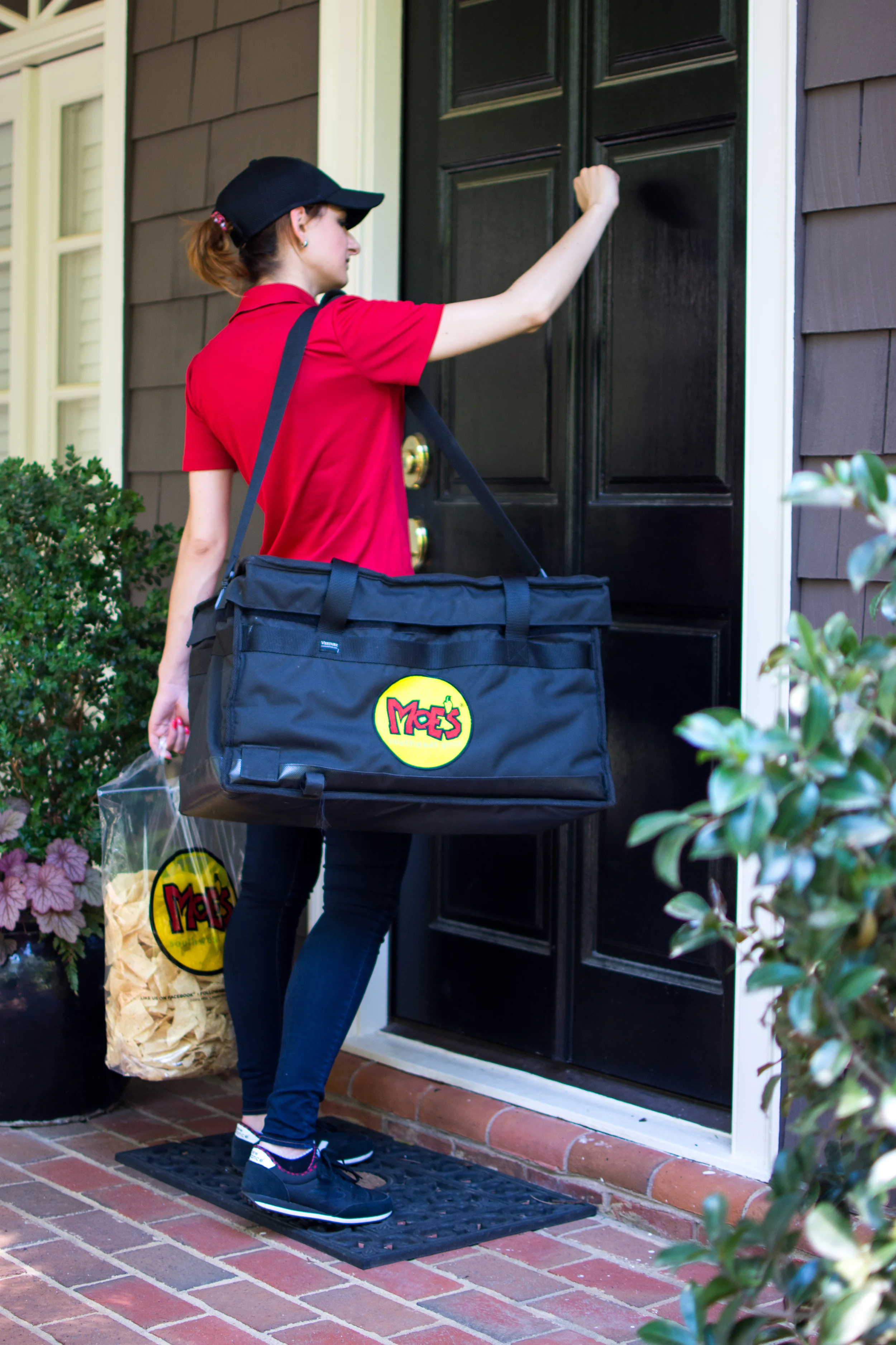 Moes-CateringVan-3622.jpg