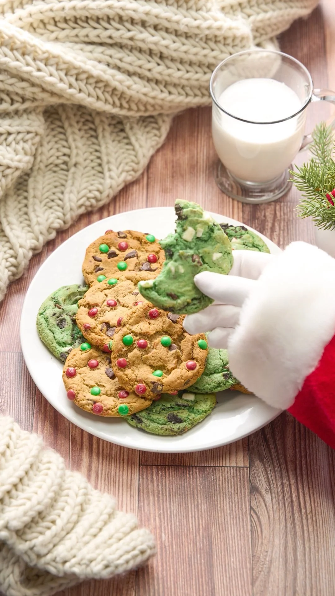 gac-santahungry.jpg