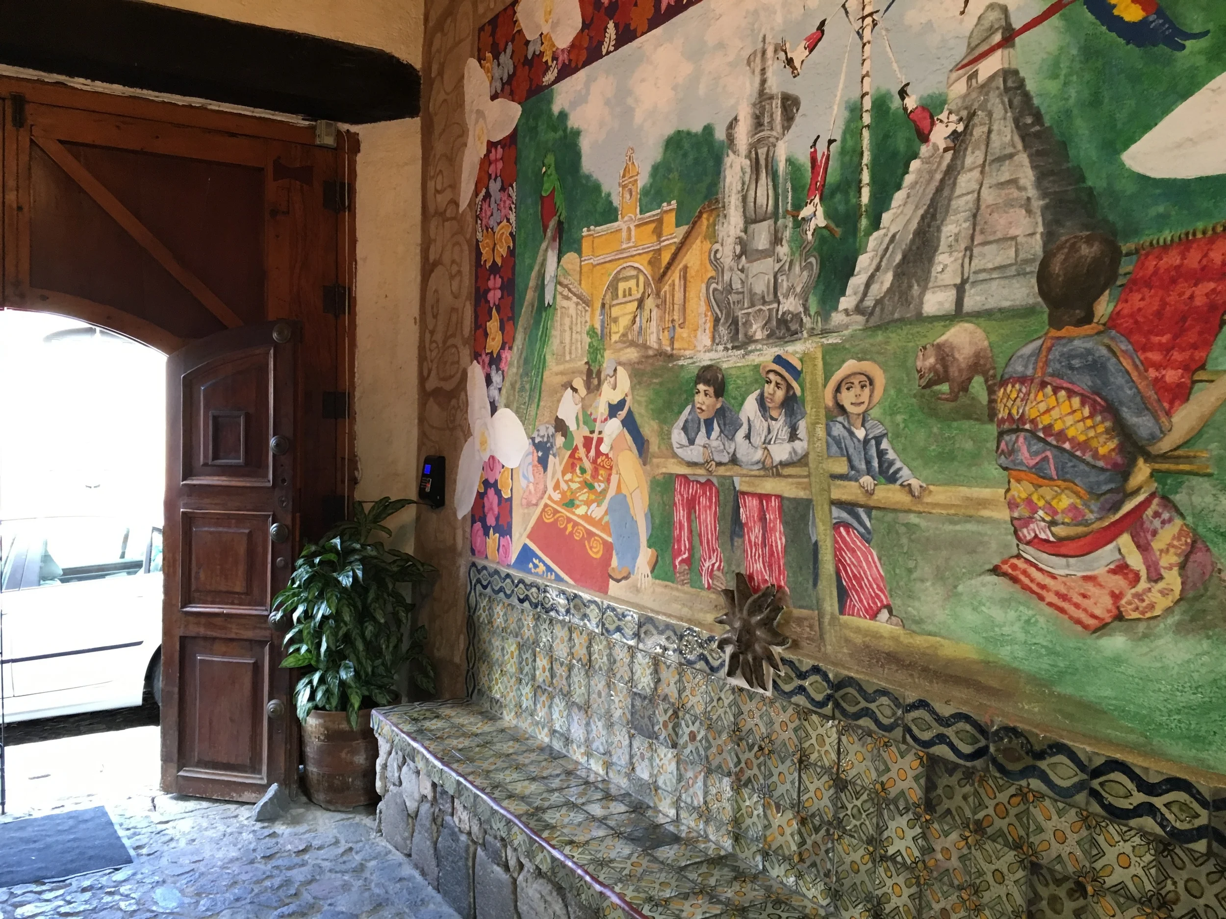Where to Stay in Antigua: Hotel Casa Del Parque