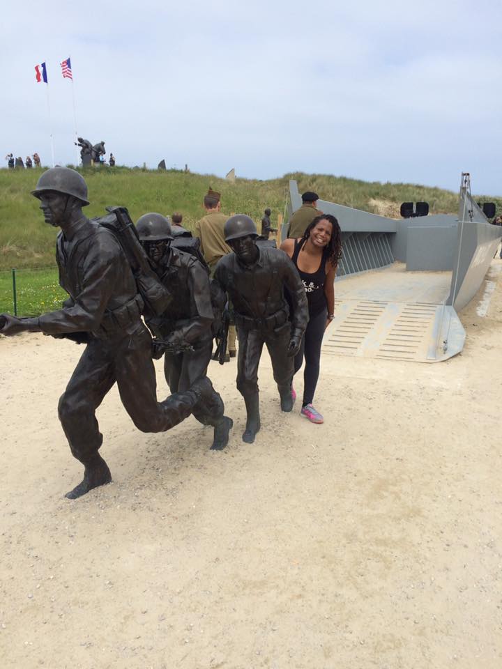Some of the American soldiers storming the beach for battle.