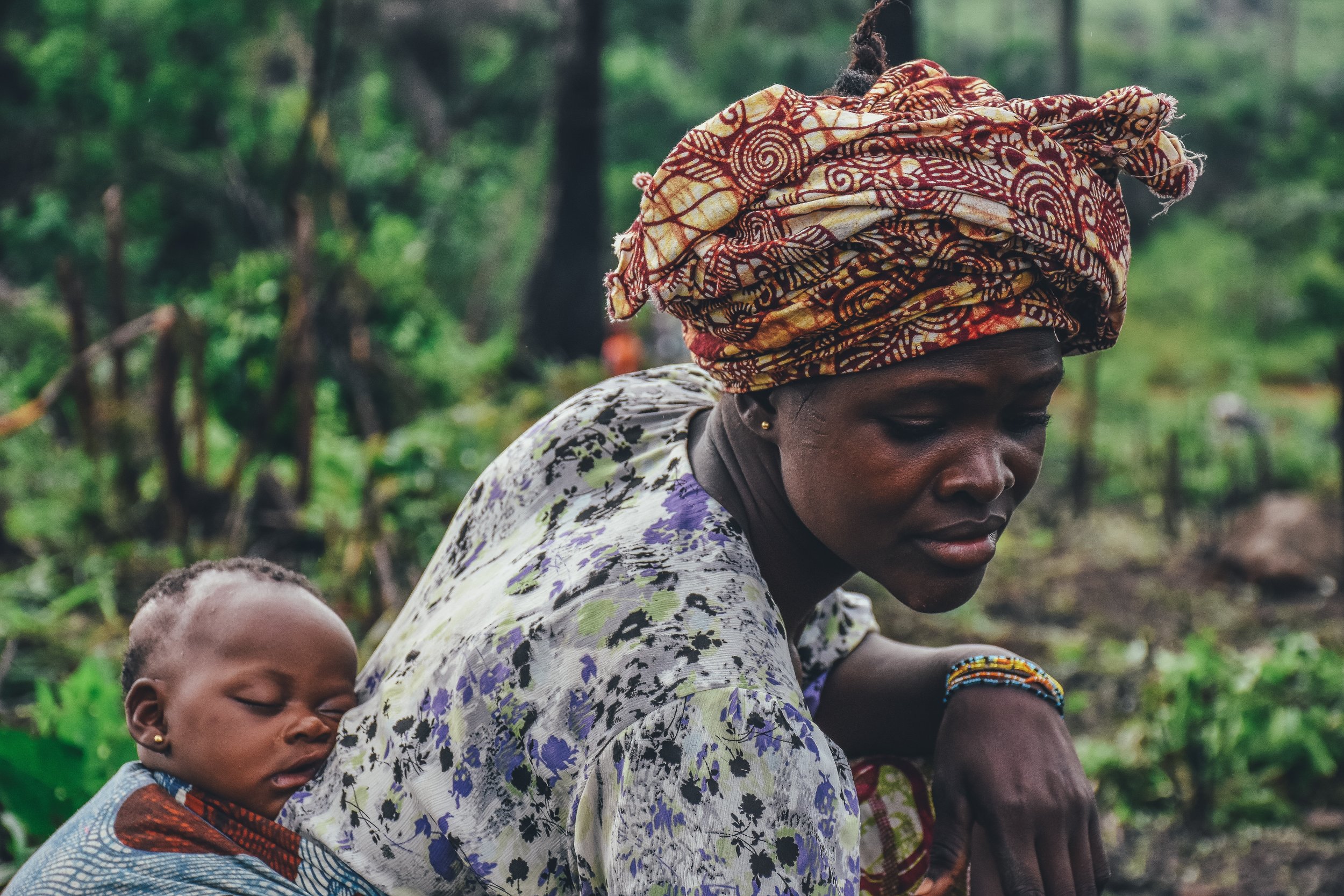Mother & daughter in Sierra Leone