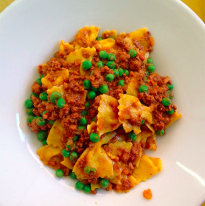 3 Magical Lessons from Traveling Abroad