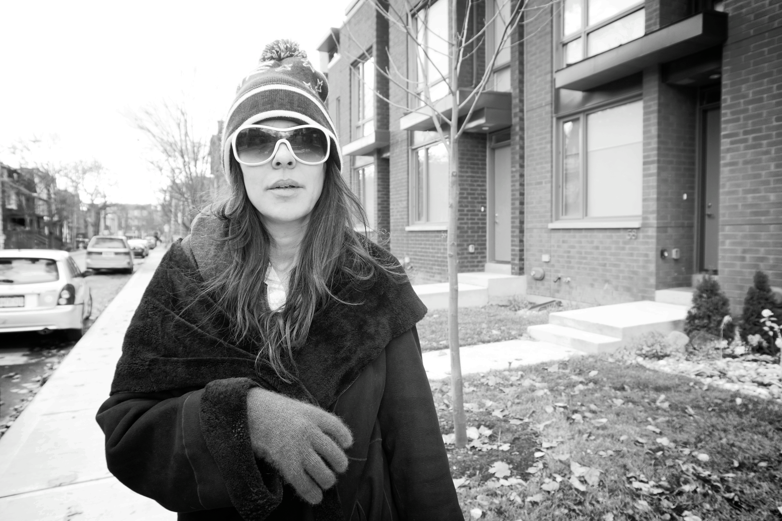 SOPHIE SOLOMON, ON SET. TORONTO, 2015