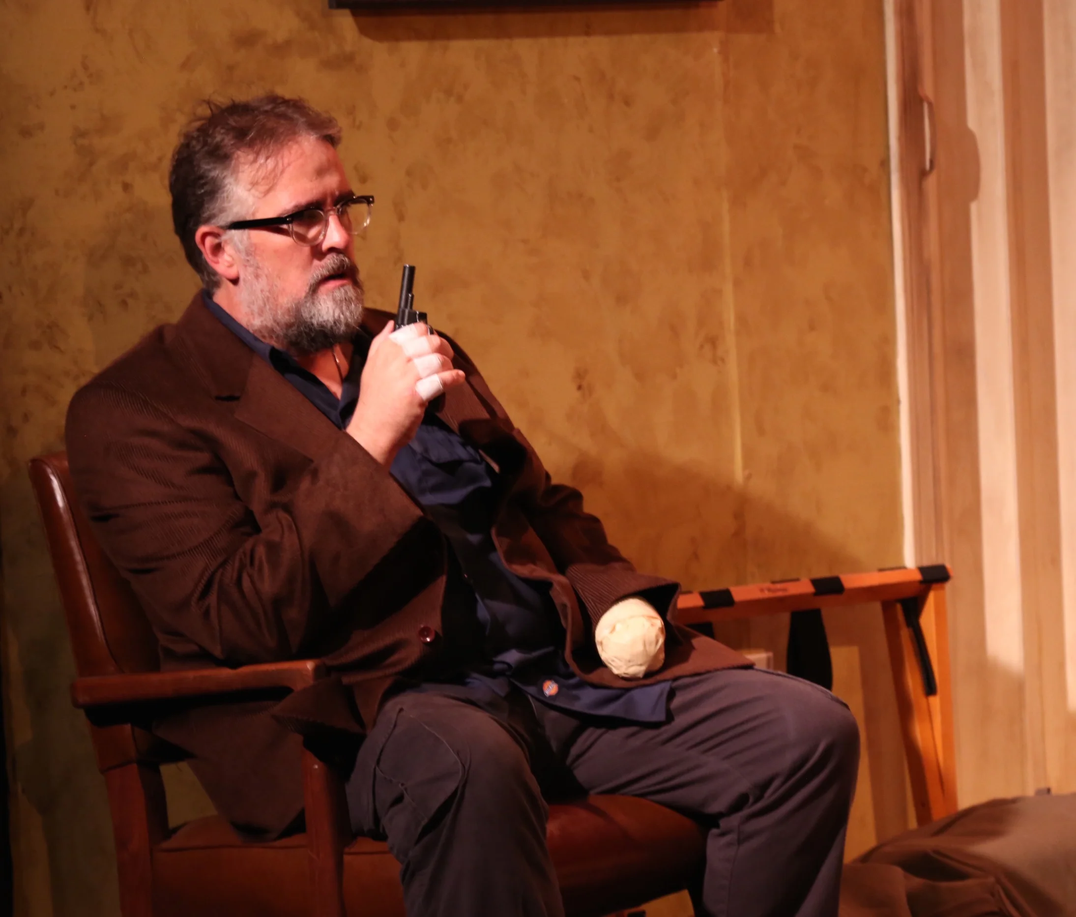  Peter Hilton as Carmichael 