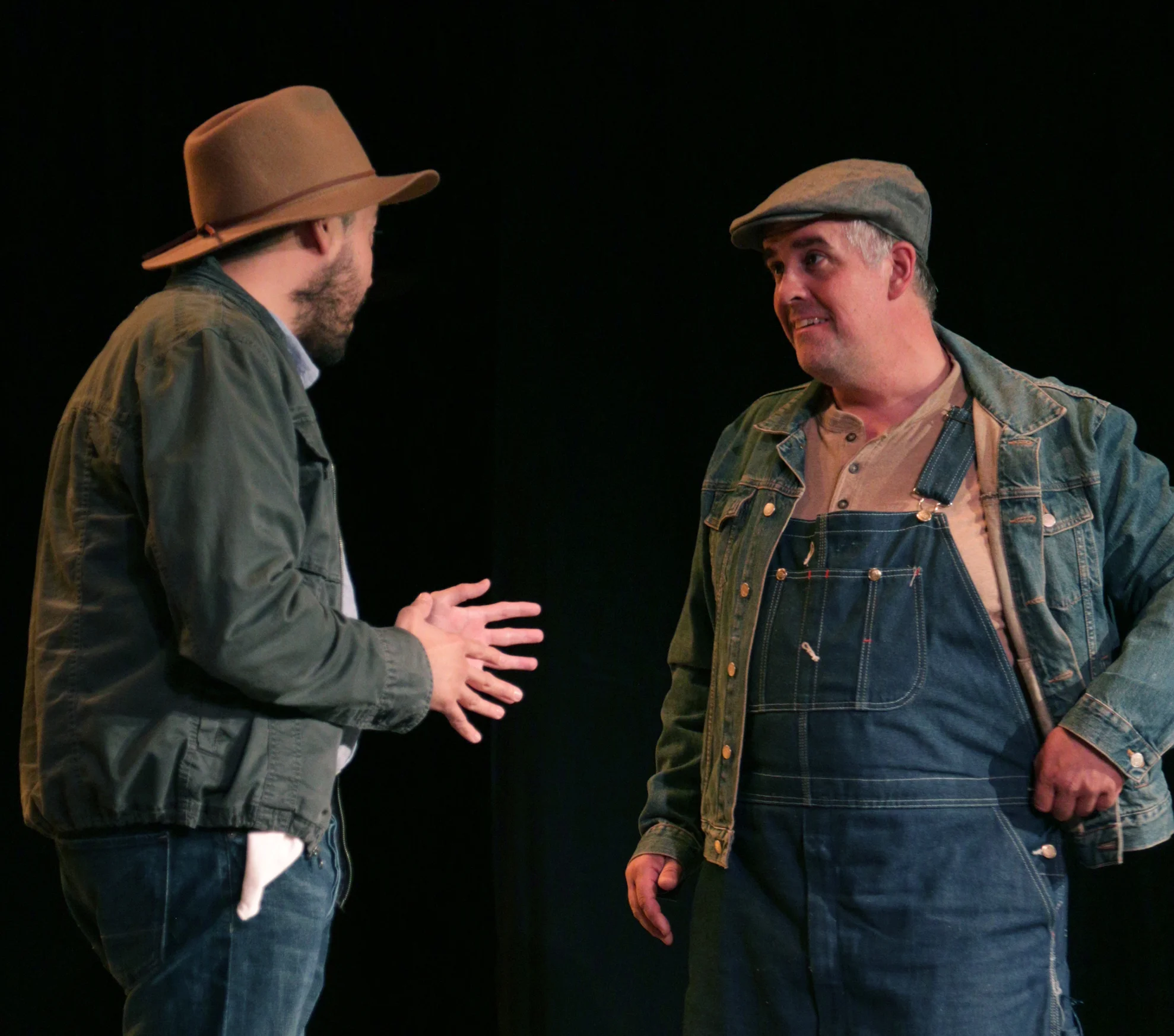 Angel Correa, Peter Hilton