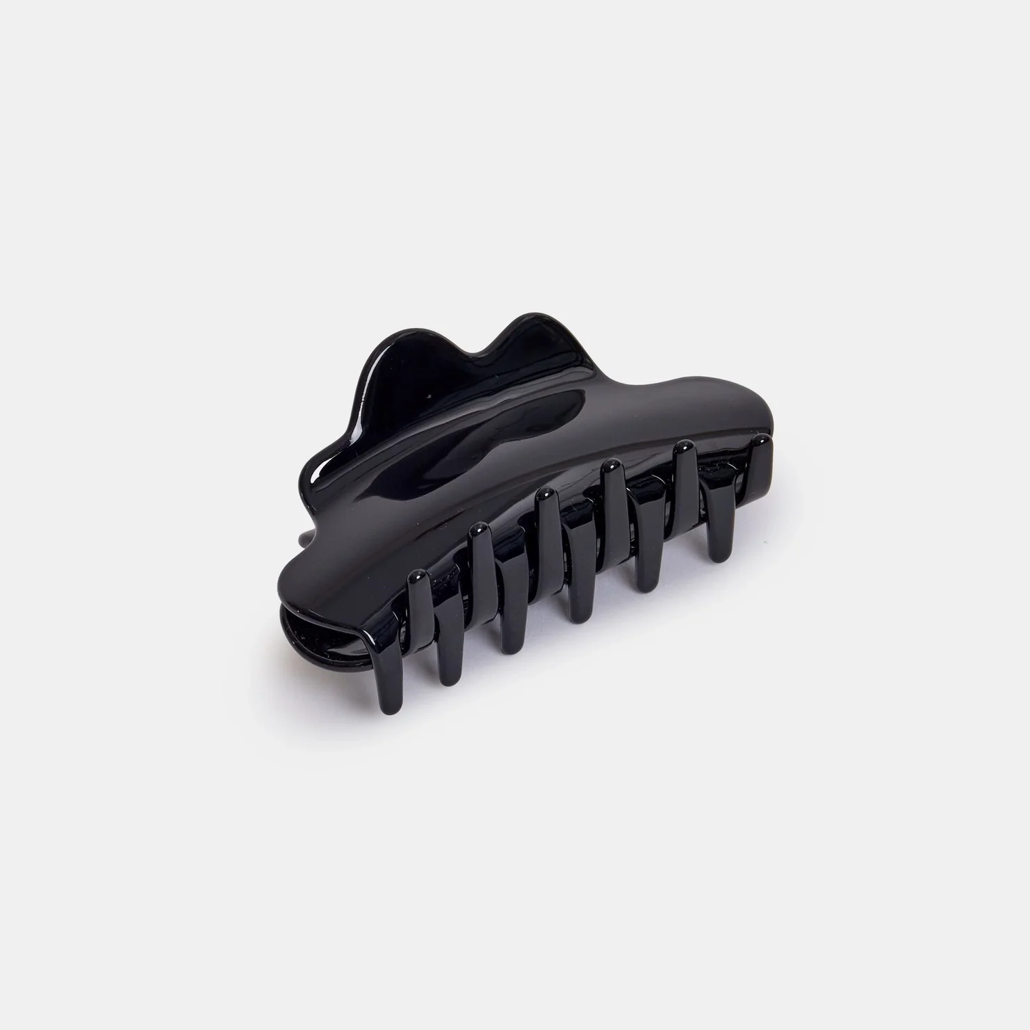 Black Nimbus Claw Clip