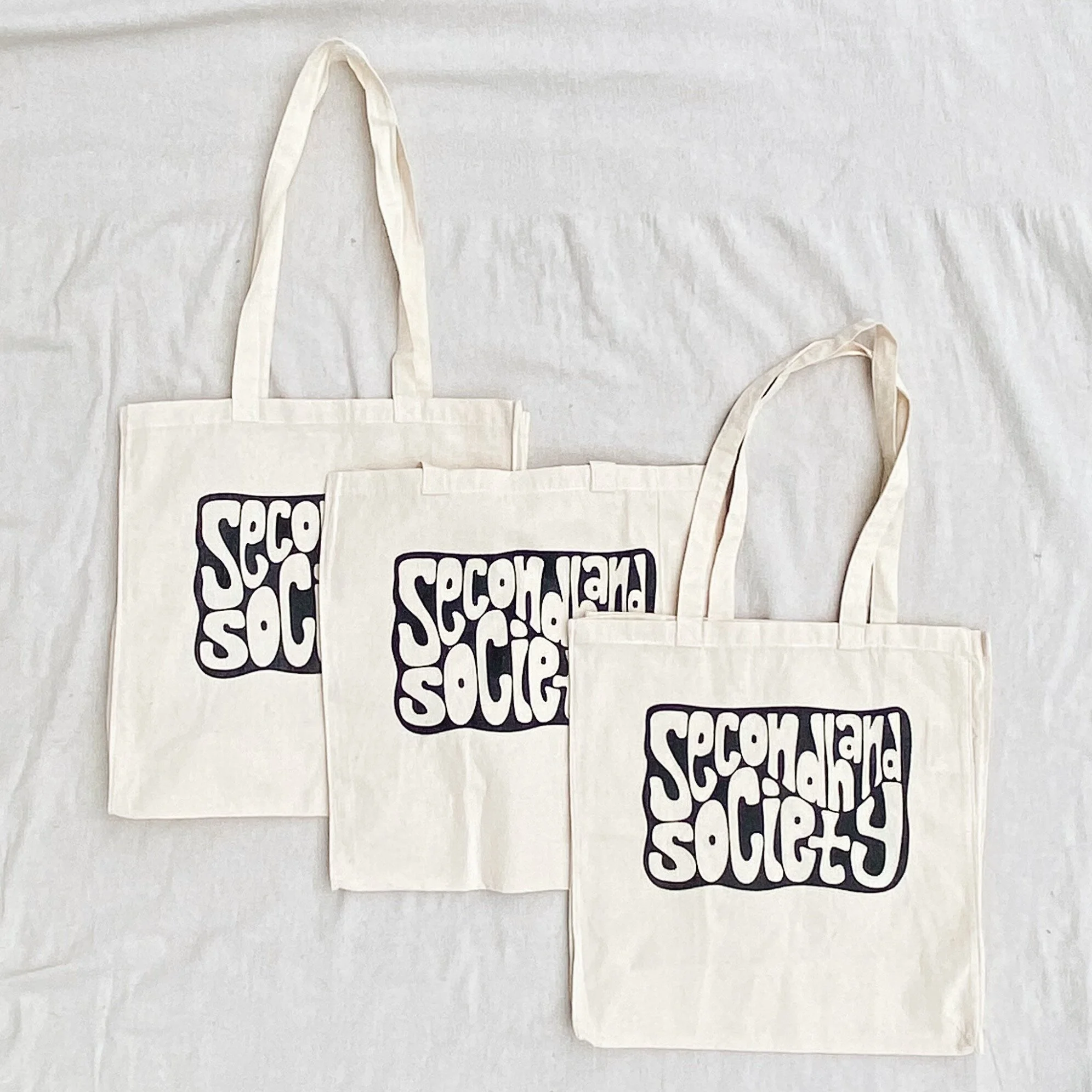 BAEE2A6E-B743-40EC-93AA-BA0B3077D840