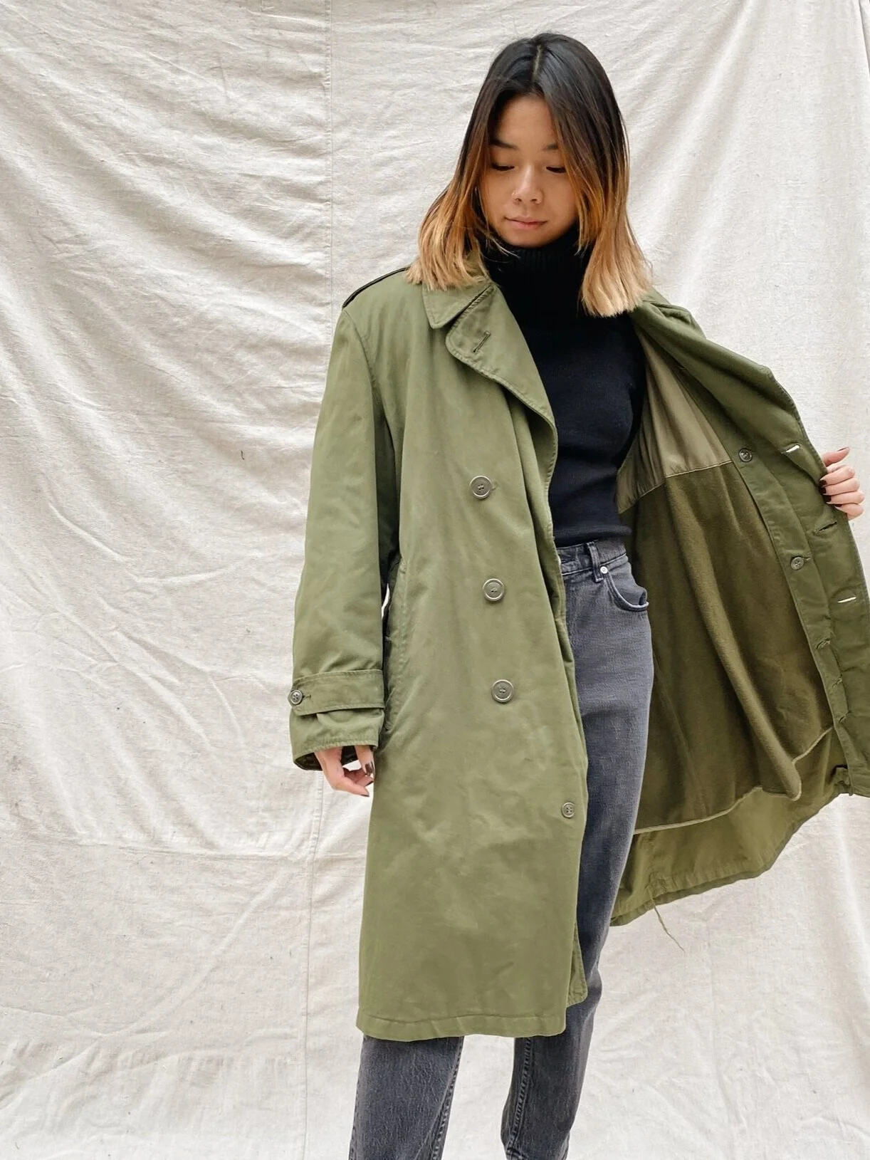 4DEA168B-5028-4A04-A8AE-2EA3B9193867