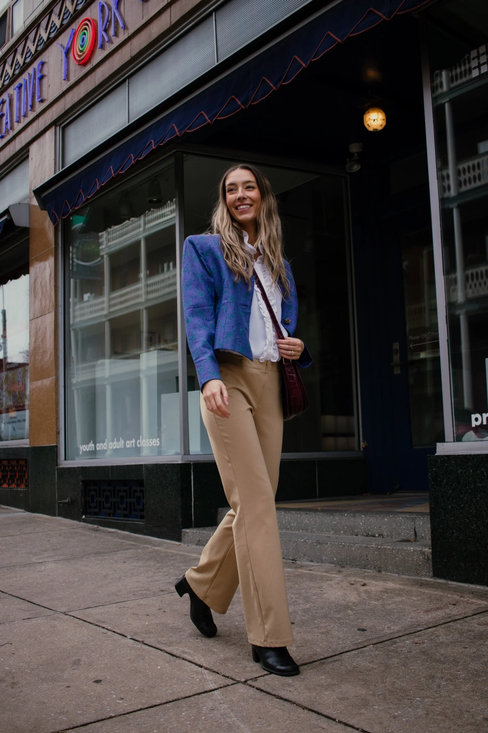 22B67CE3-67E1-4861-B510-E1BA35DF63CD