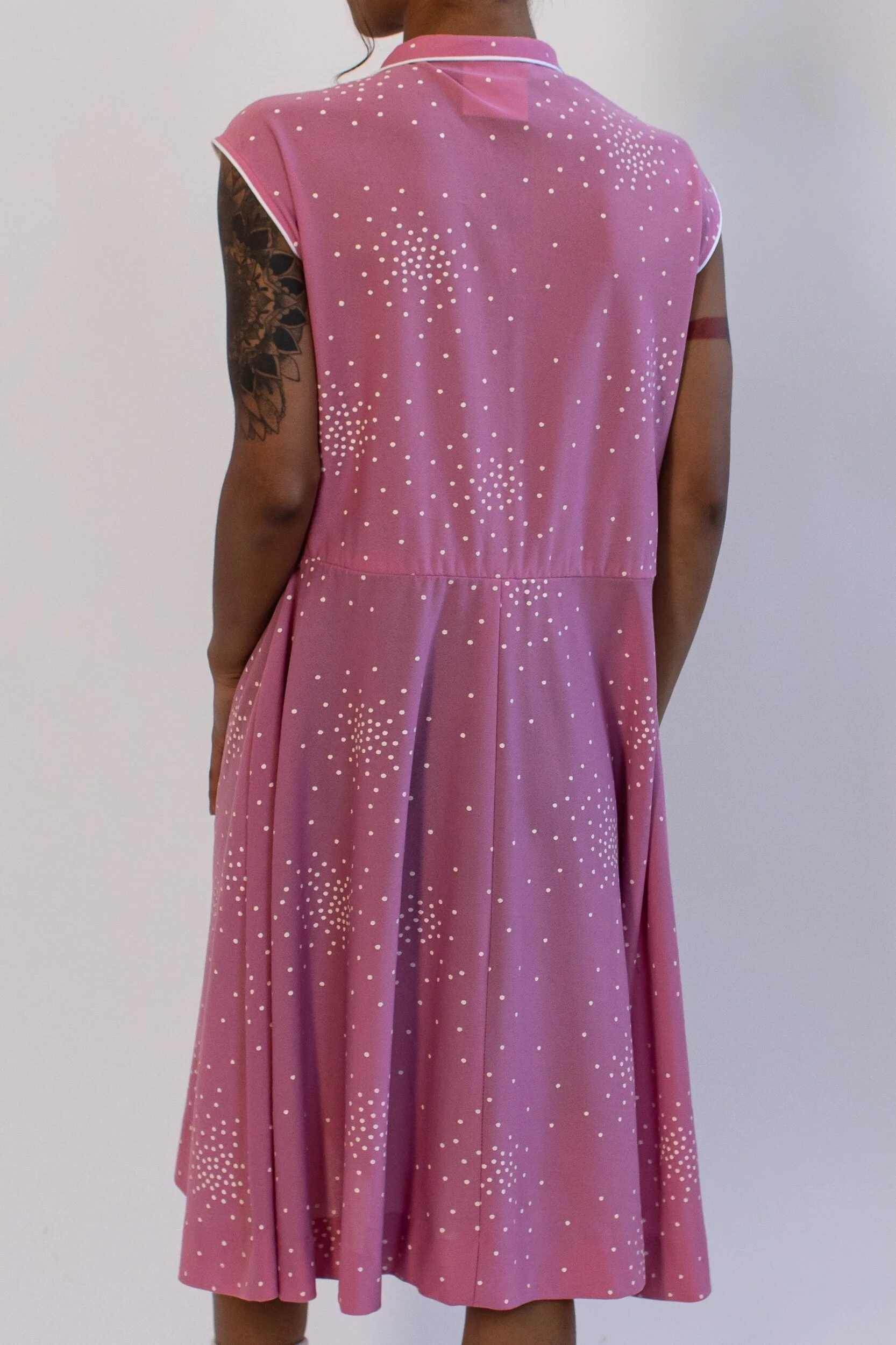 18A21B1E-76E2-4D30-8AF6-7D180BA1D6D4