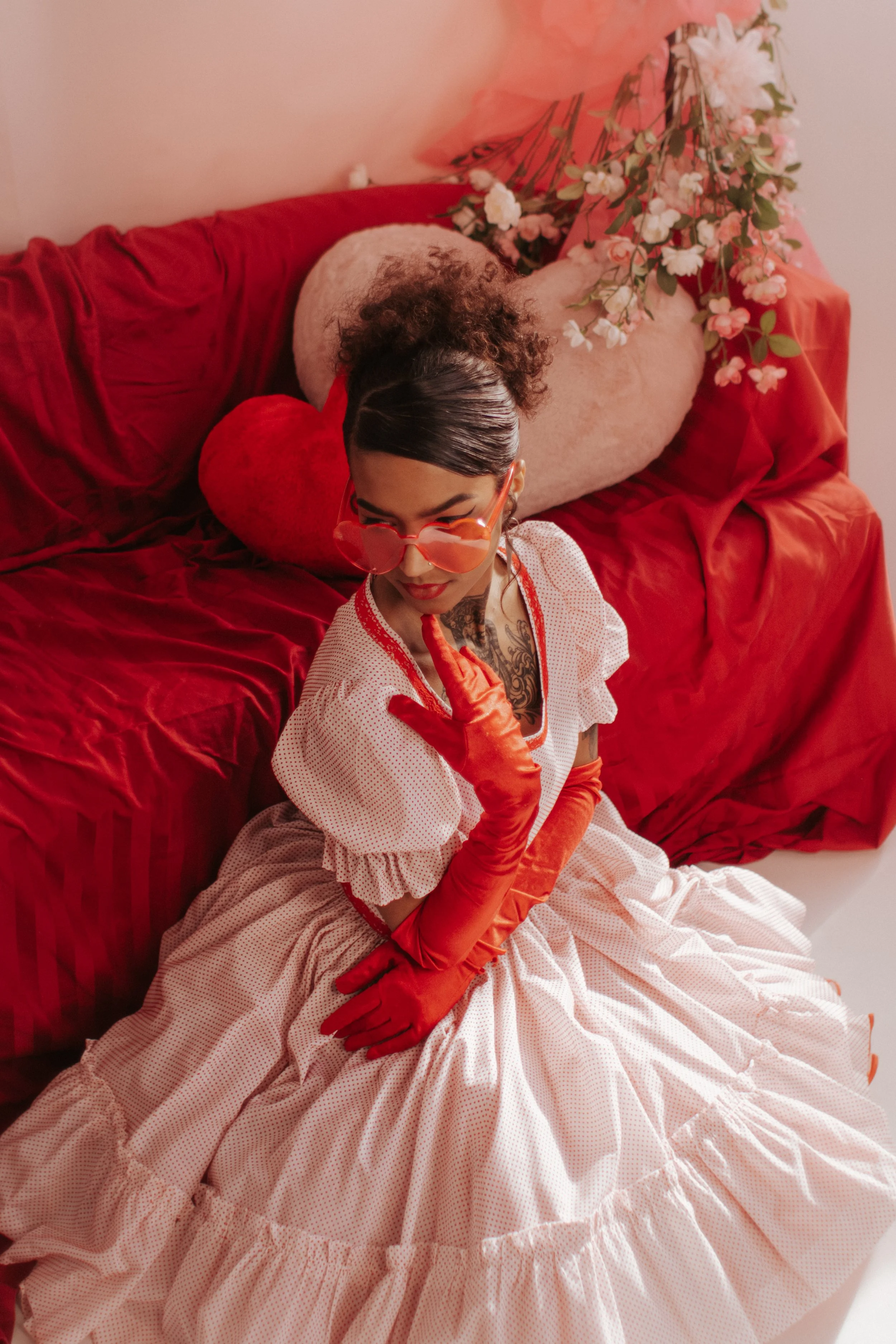  Creative Direction @revoltstylestudio Wardrobe @revoltstylestudio Photographer @edenxuanphoto Model @leslie.n.k 