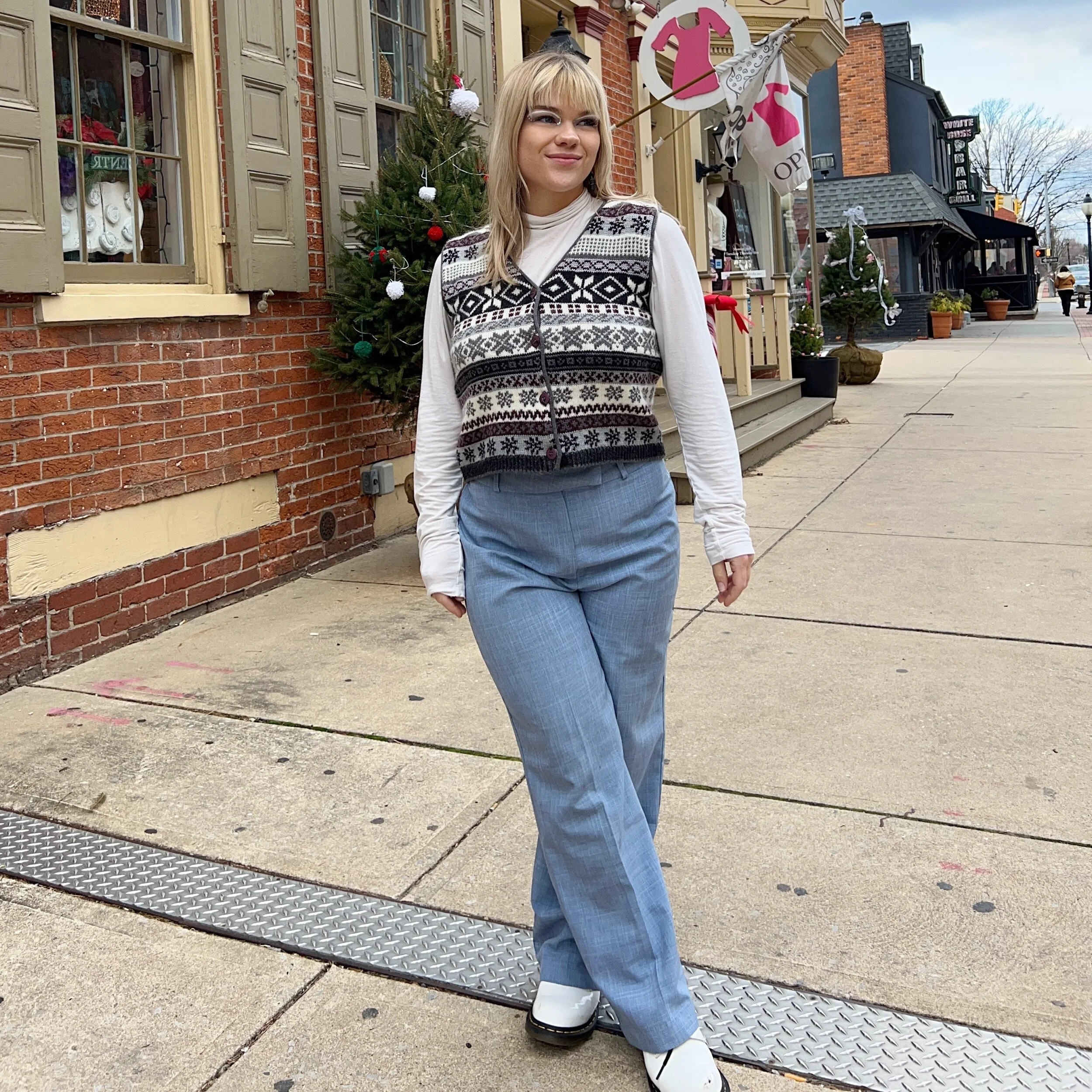 48BFBF51-FC3B-4417-8F30-066E8F9A9105