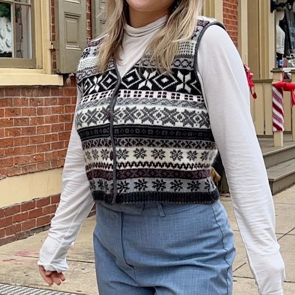 3C4C3616-F256-4D40-B0DB-CFC0DE29B2D9