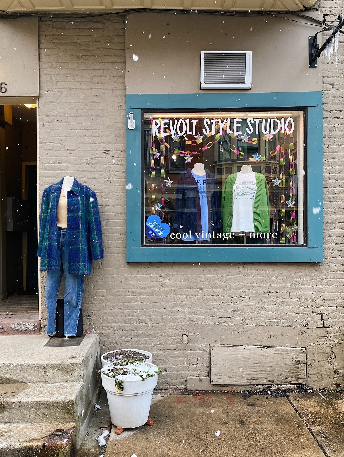 Snowy days downtown are the best days downtown ❄️ We&rsquo;re open altered hours today: 11-3