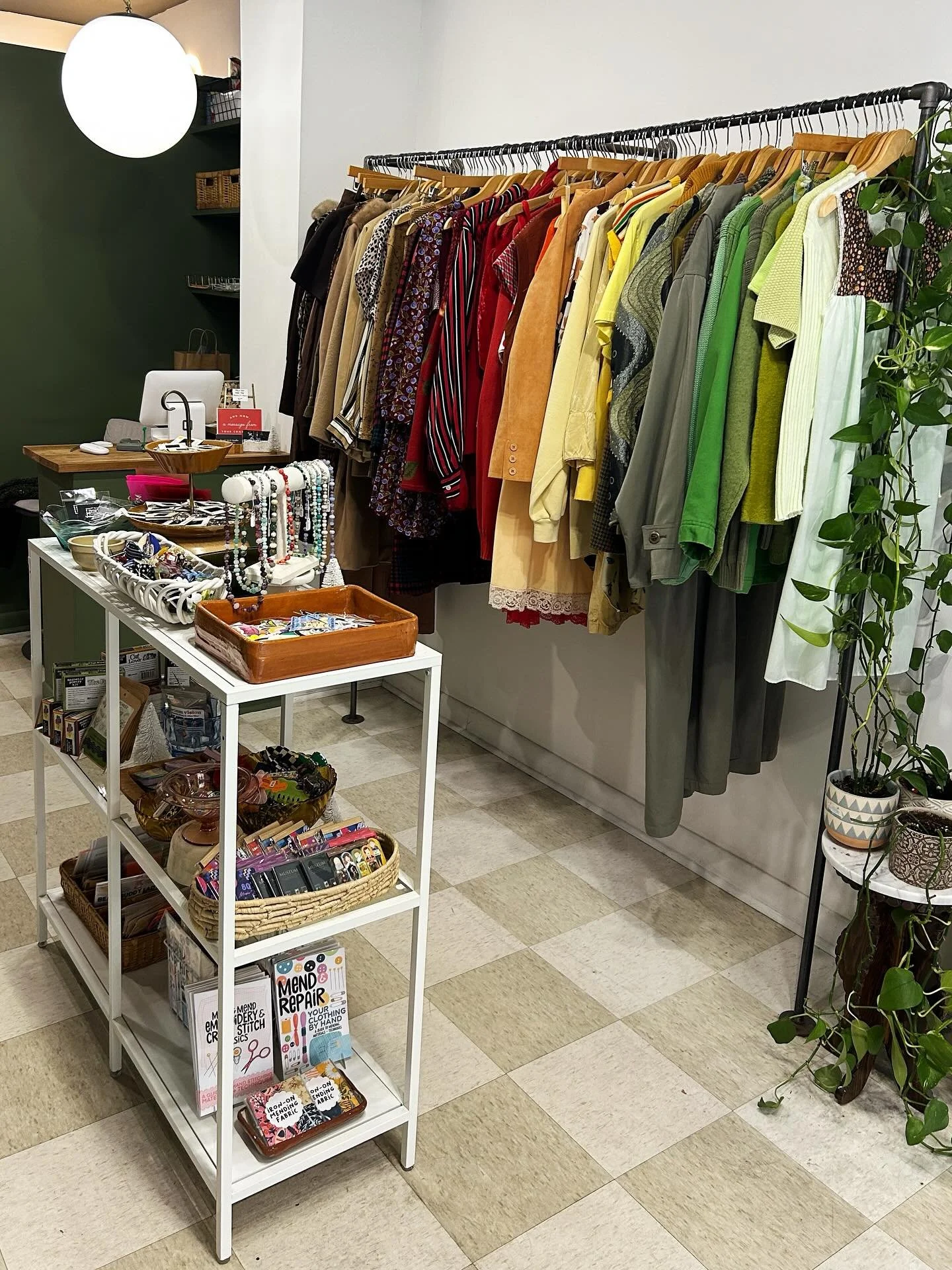 It&rsquo;s that time of year! 🎄✨
Our Stocking Stuffer Station is officially open and packed with everything from cute hair clips and vintage keychains to sewing kits, candles, and so much more. Perfect little gifts for every stocking! 🎁