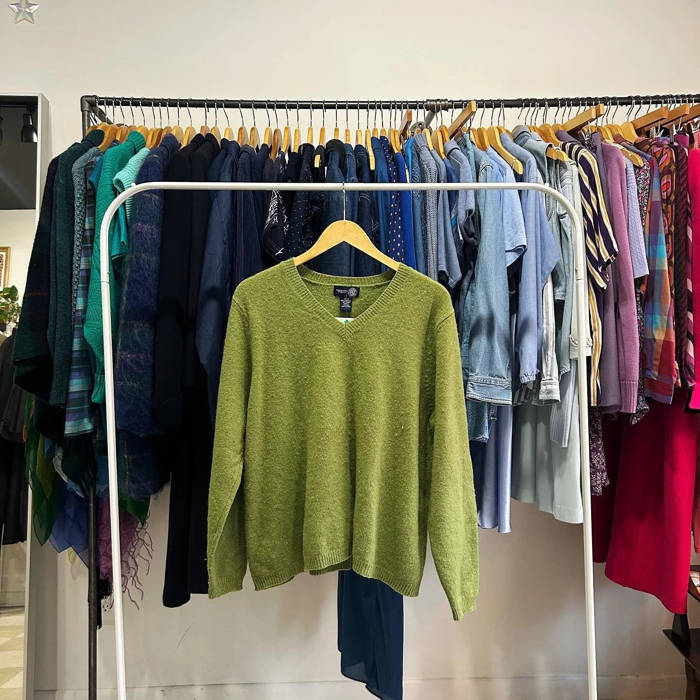 This week&rsquo;s new arrivals are the perfect addition to your holiday wardrobe. 🎄 Come snag these cute pieces! 🎁
&bull;
&bull;
&bull;
#new #newarrivals #holidayoutfit #cozysweater #christmas #smallbusiness #downtownyorkpa