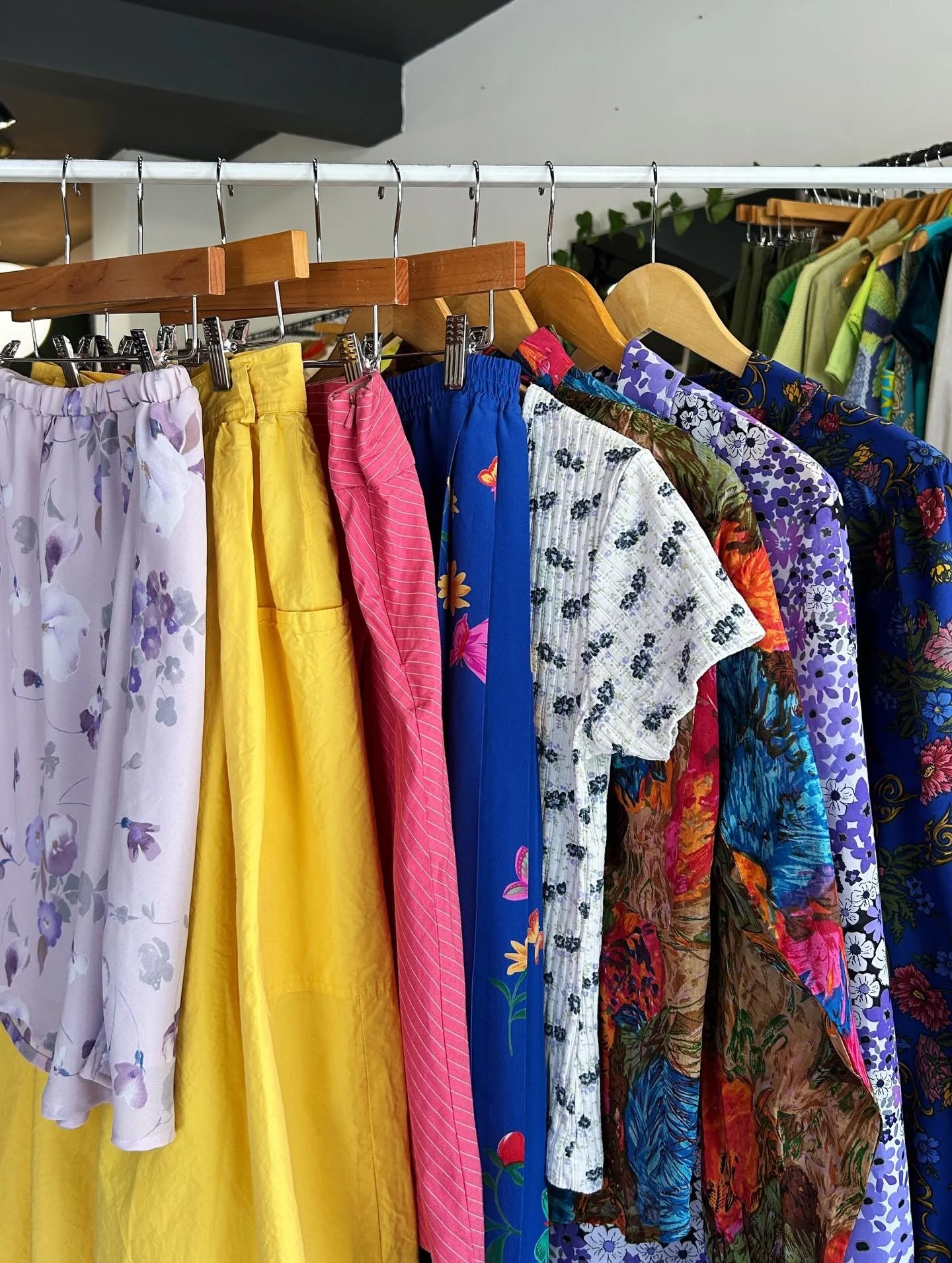 &ldquo;Florals? For spring? Groundbreaking.&rdquo; 🌸
Our new arrivals (full of florals) are here! Shop in-store our through our Instagram.🛍️