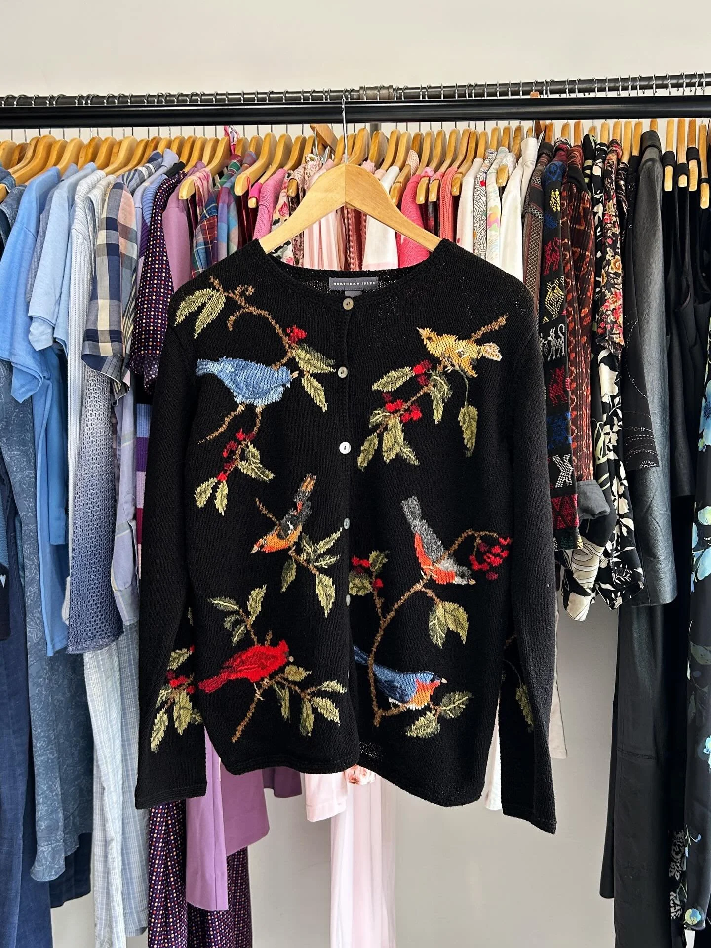 Did we just casually drop 30 new arrivals this week? Yes. Yes, we did. 😌✨

Shop online or shop in-store before we pack it all up for Vintage Fest next week! 🛍️