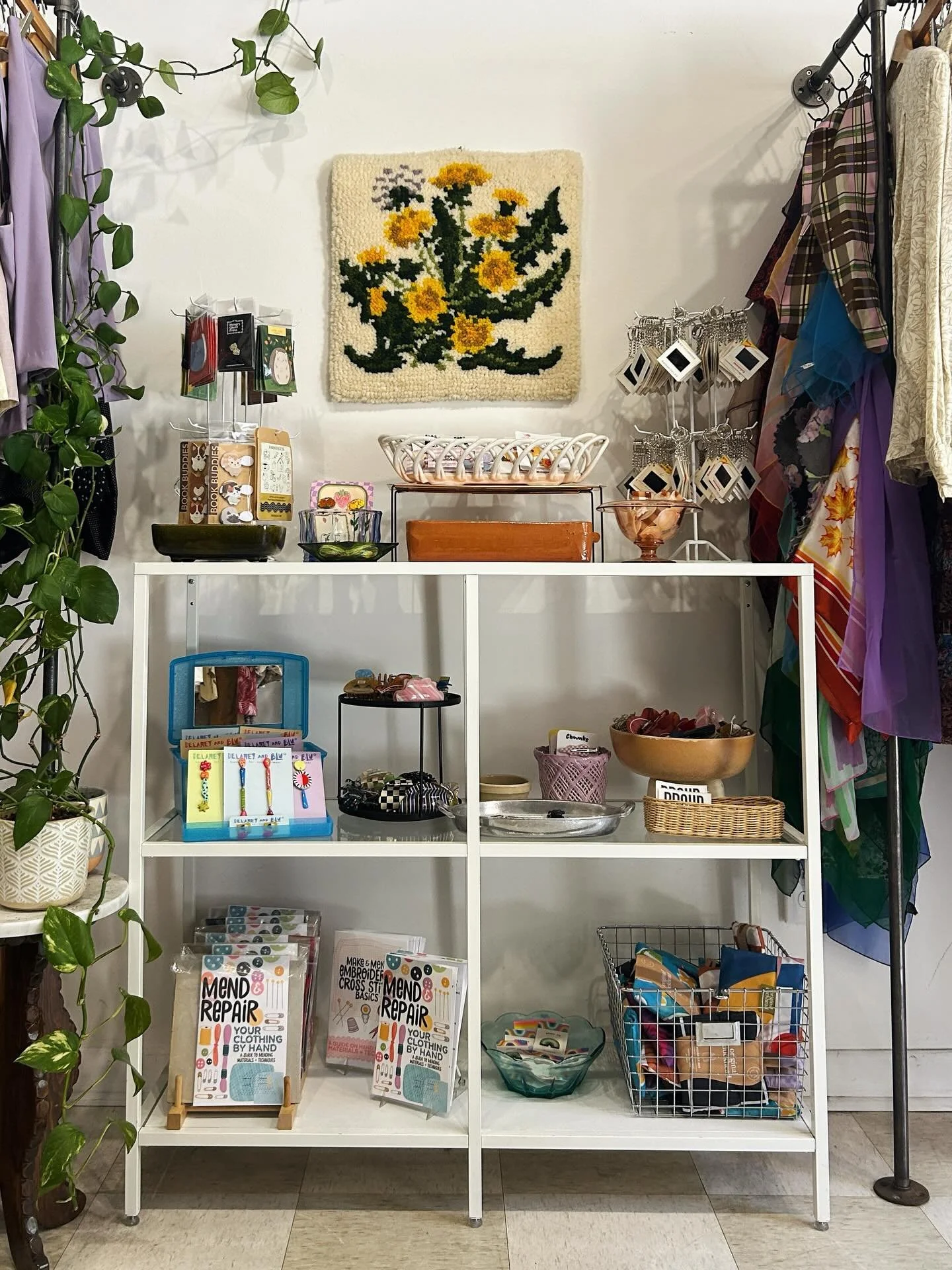 We&rsquo;re open today until 4 PM! Just a reminder, we&rsquo;ll be closed this weekend while we&rsquo;re at @717vintagefest 🛍️
Come shop rad vintage with us all weekend long and say hi if you see us there. We can&rsquo;t wait! 💫